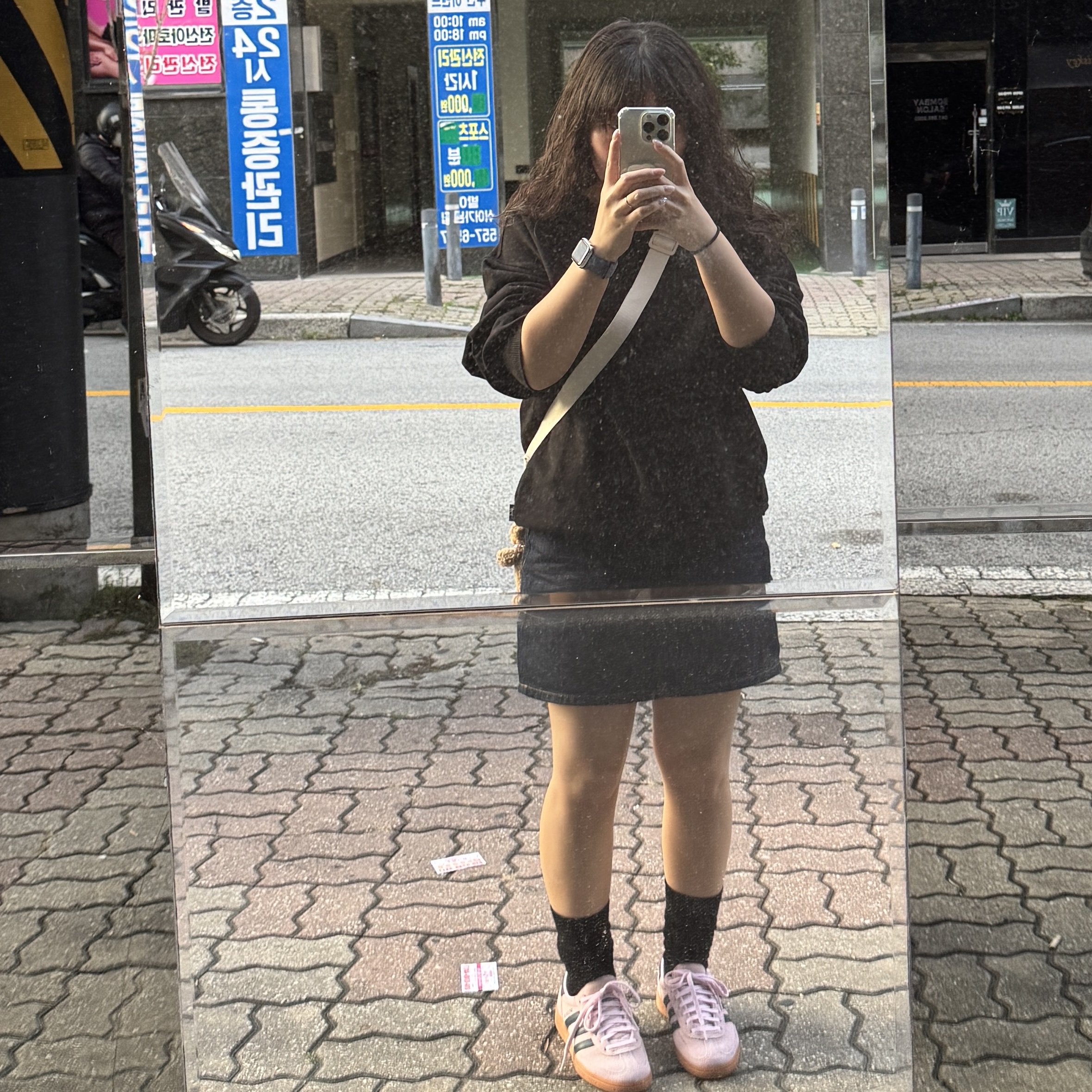 (W) Adidas Spezial Handball Clear Pink 착용 스타일