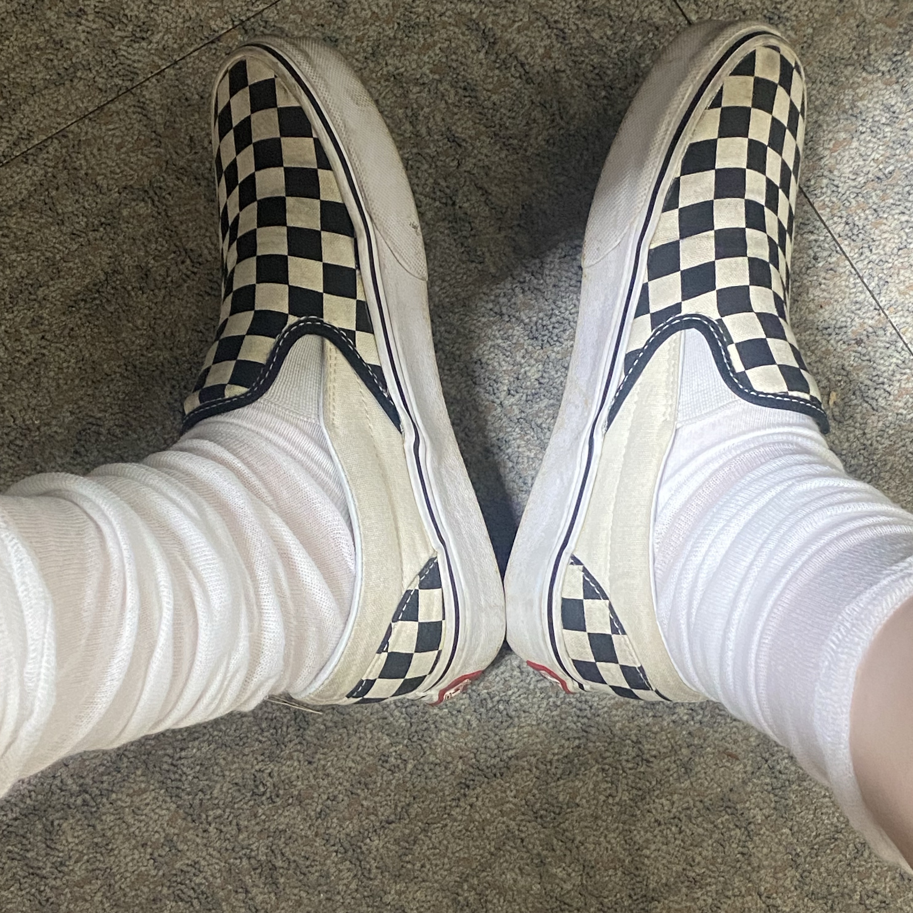 Vans Slip-On Checkerboard 착용 스타일