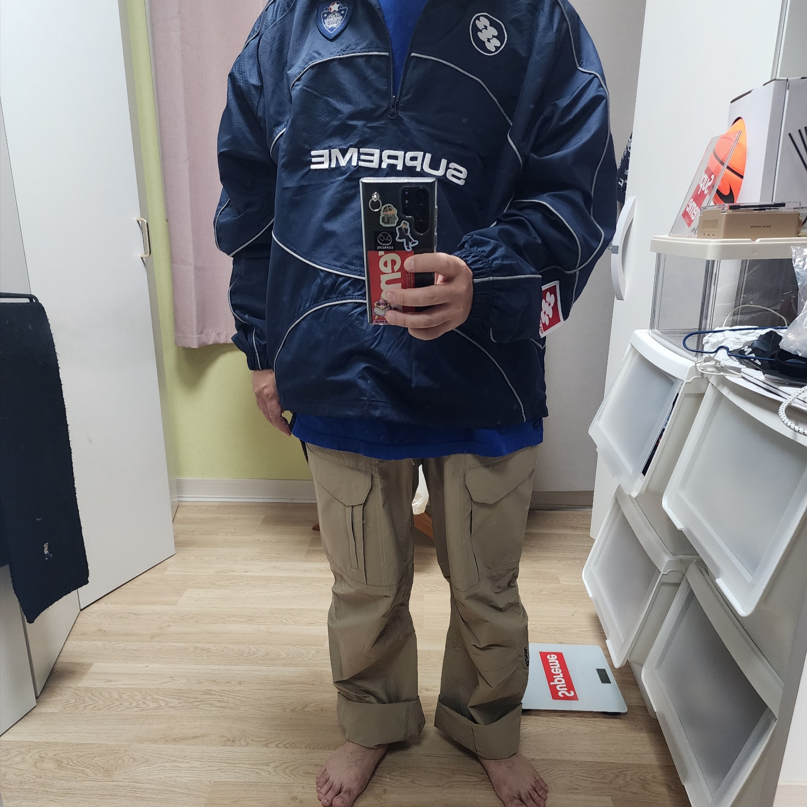 Supreme Reflective Piping Pullover Navy - 24FW, Nike x Drake Nocta Opal Tito Neeks Cargo Pants Khaki (FZ0910-247) 착용 스타일