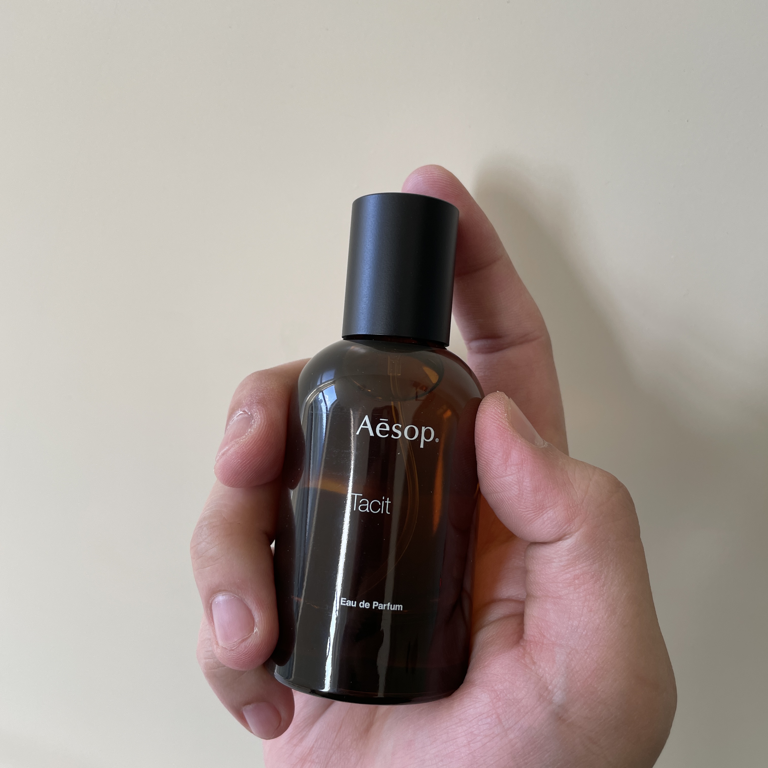 Aesop Tacit Eau De Parfum 50ml 착용 스타일