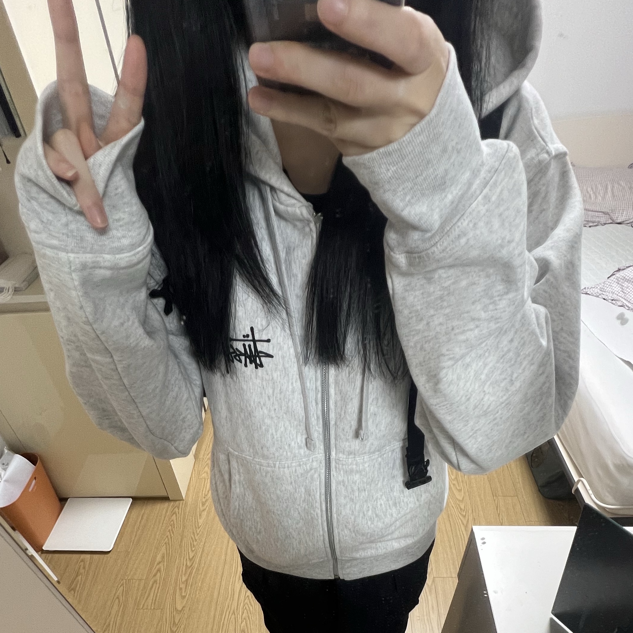 Stussy Basic Stussy Zip Hoodie Ash Heather 착용 스타일
