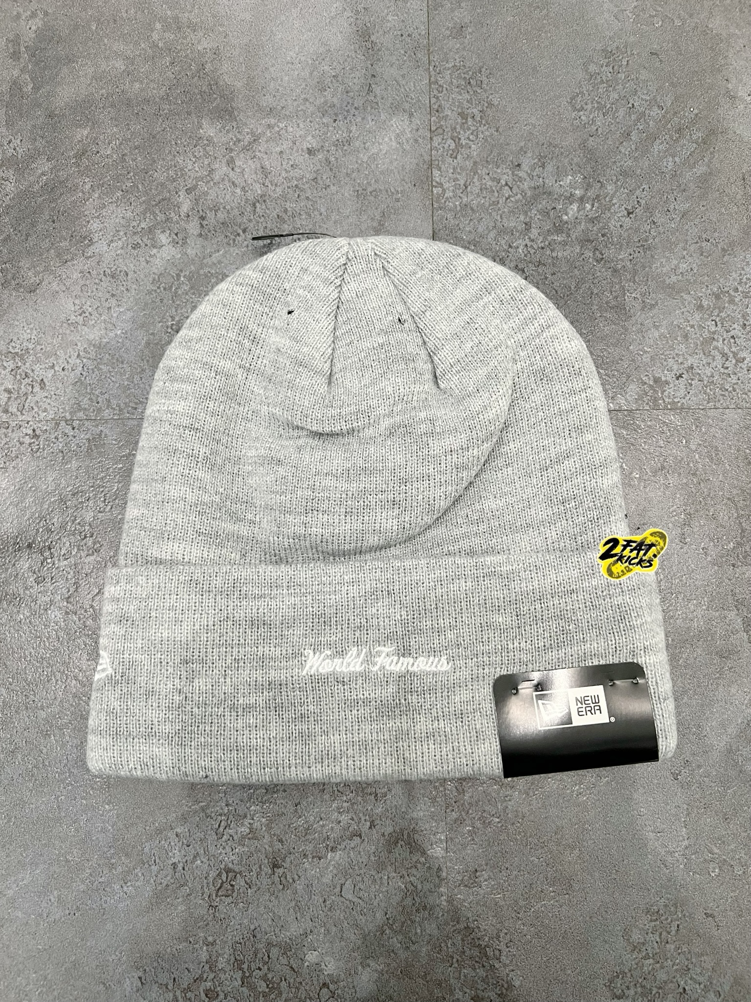 Supreme New Era Box Logo Beanie Black - 21FW, Supreme New Era Box Logo Beanie Heather Grey - 22FW 착용 스타일 - 7