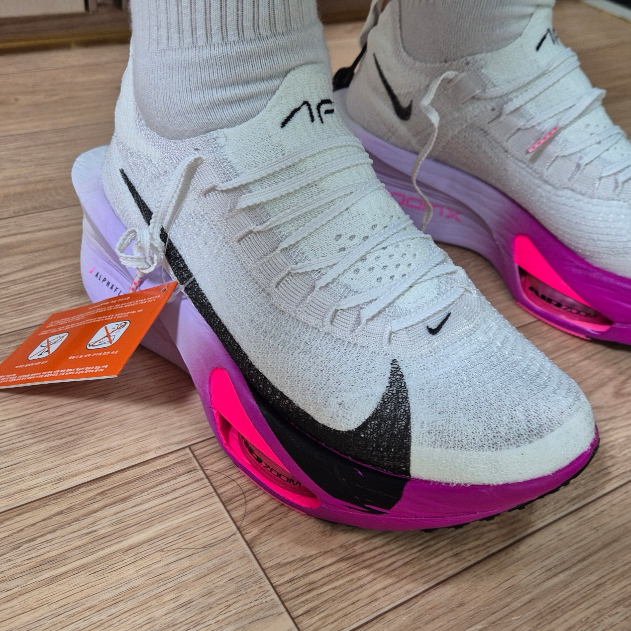 Nike Air Zoom Alphafly Next% 3 Hyper Pink 착용 스타일