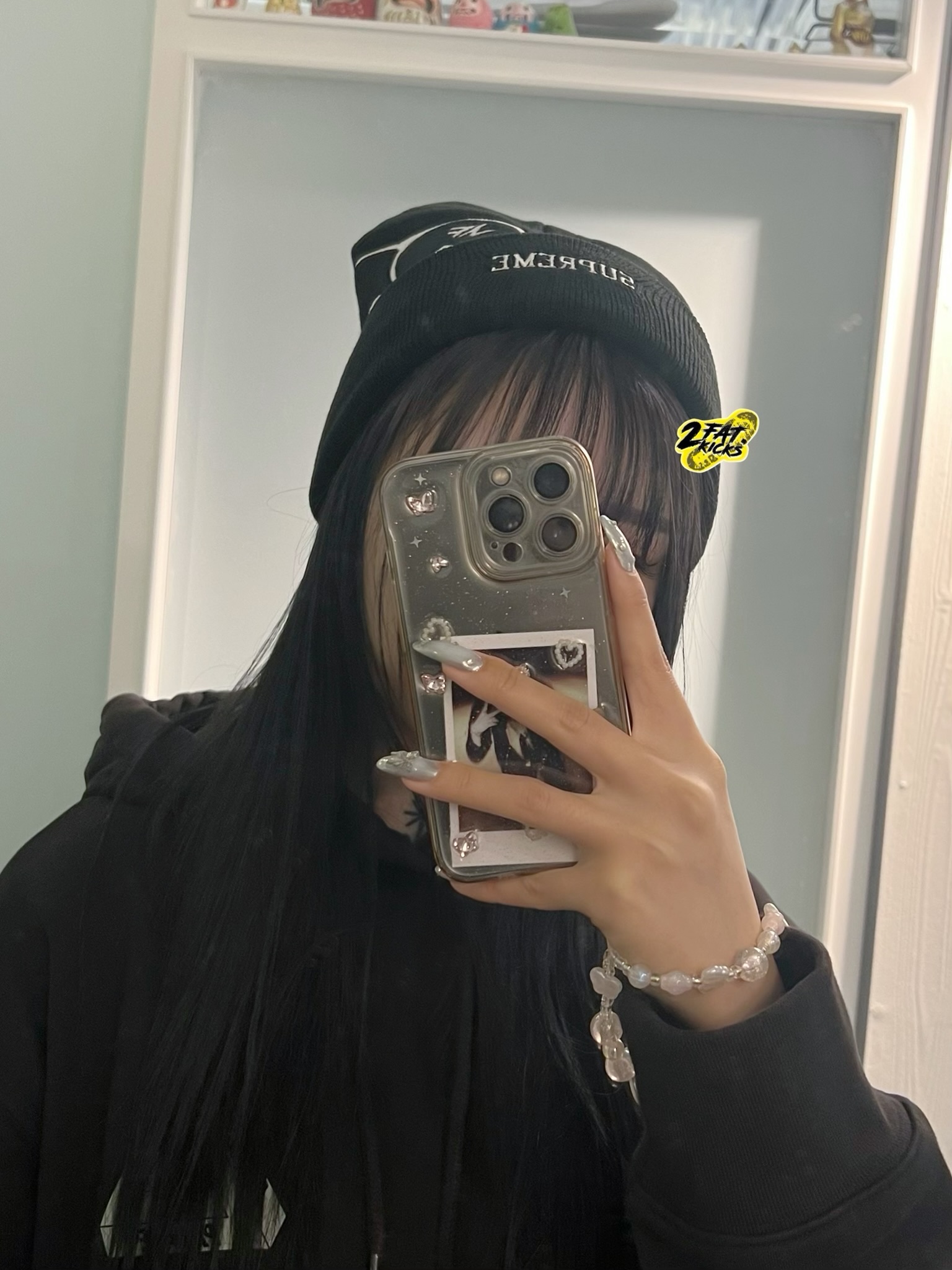 Supreme MF Doom Beanie Black - 23FW, Supreme MF Doom Beanie Heather Grey - 23FW 착용 스타일 - 4
