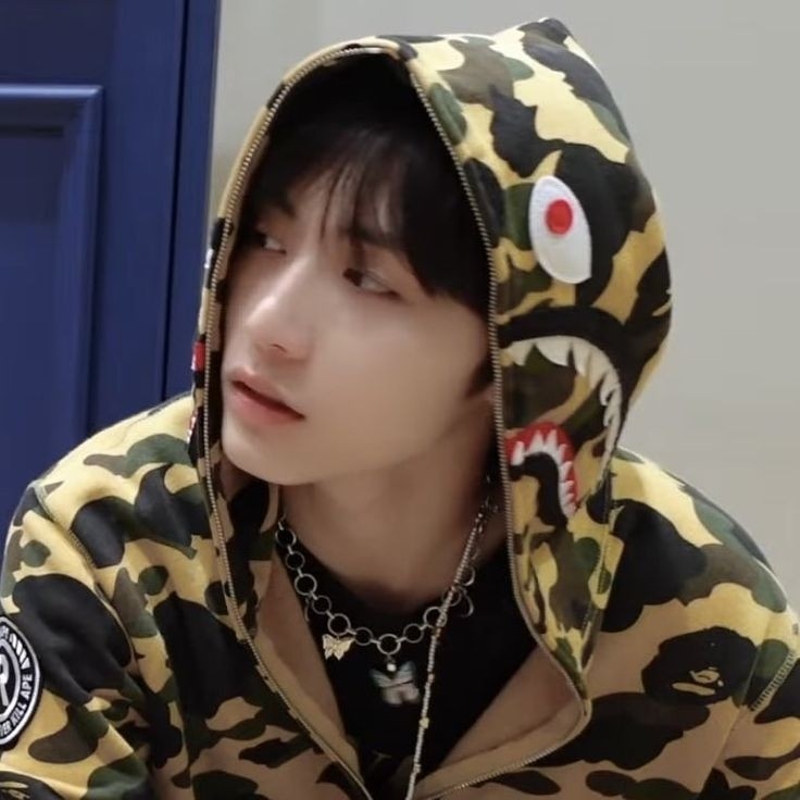 BAPE PONR ABC Camo Shark Full Zip Hoodie Army Green 착용 스타일 - 7