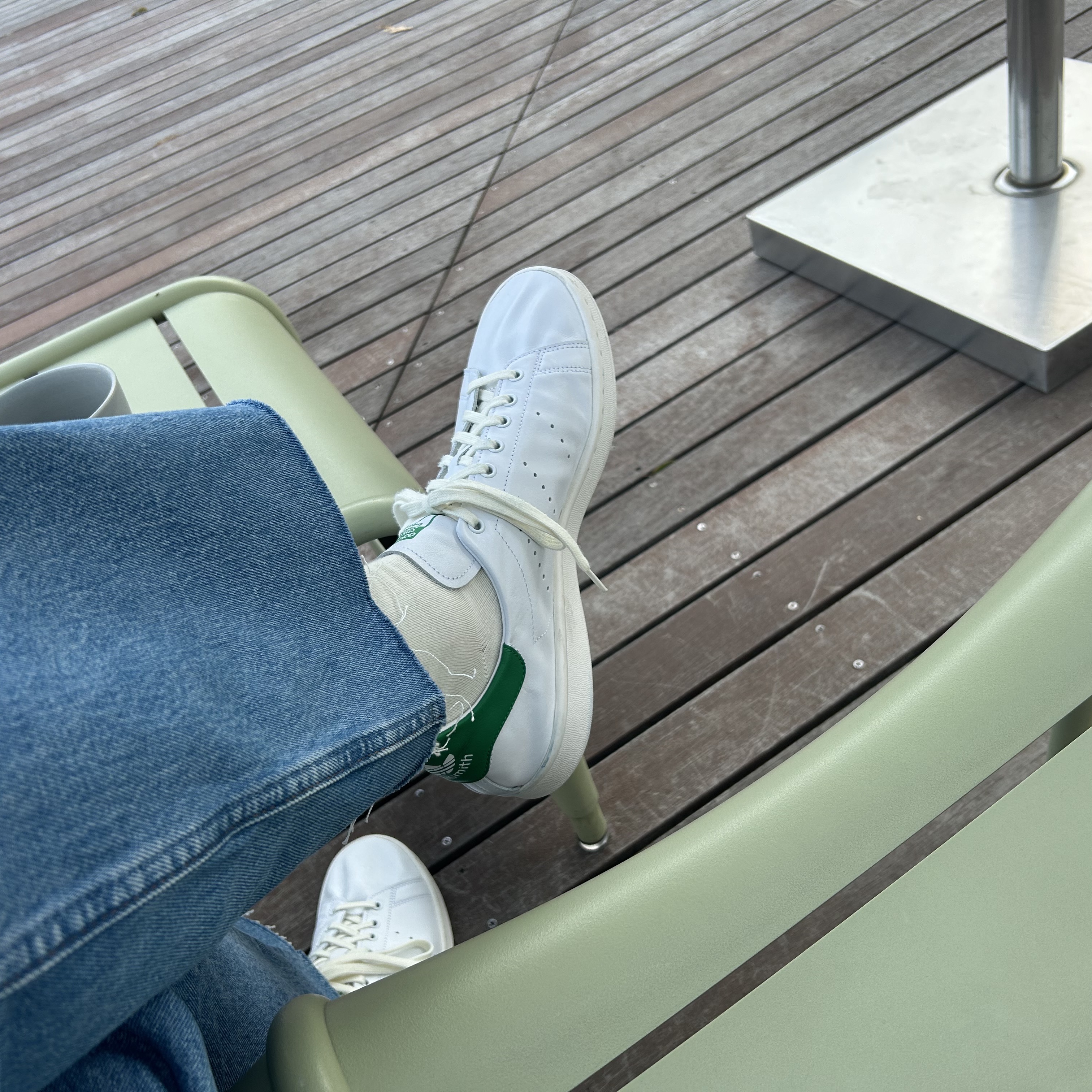 Adidas Stan Smith Decon Cloud White Green 착용 스타일 - 4