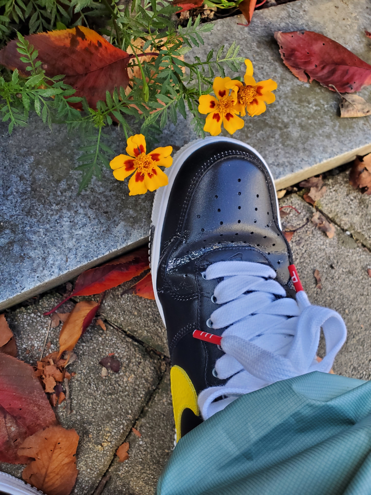Nike x Peaceminusone Air Force 1 Low Para-Noise 3.0 Black and Multicolor 착용 스타일 - 5