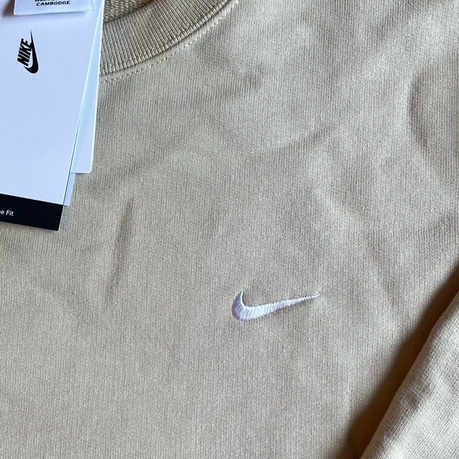 Nike Solo Swoosh French Terry Crew Team Gold - Asia 착용 스타일 - 2