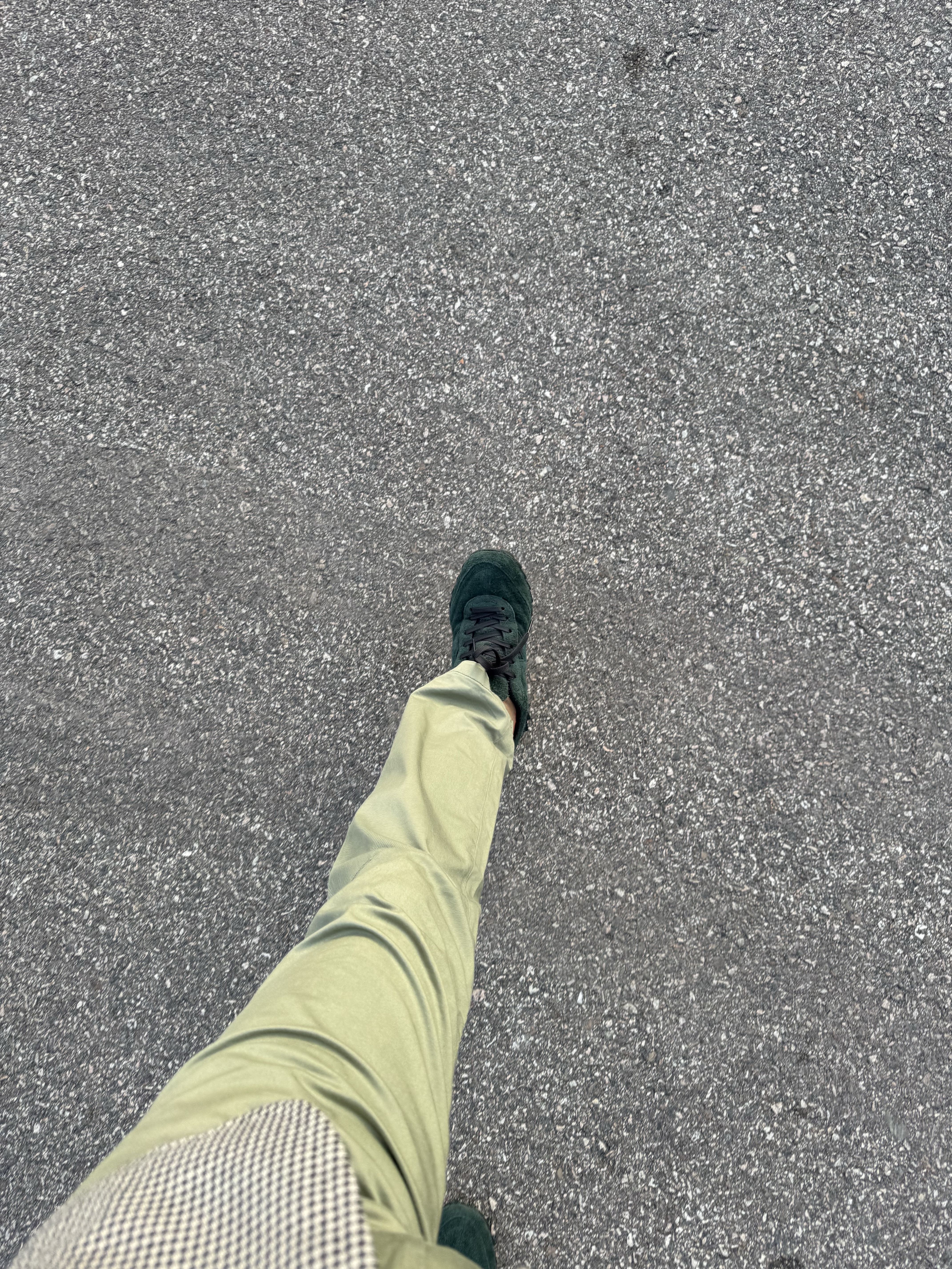 New Balance x Auralee RC30 Hunter Green, Nike x Stussy Everyday Plus Cushioned Crew Socks Black (3 Pack) 착용 스타일 - 2