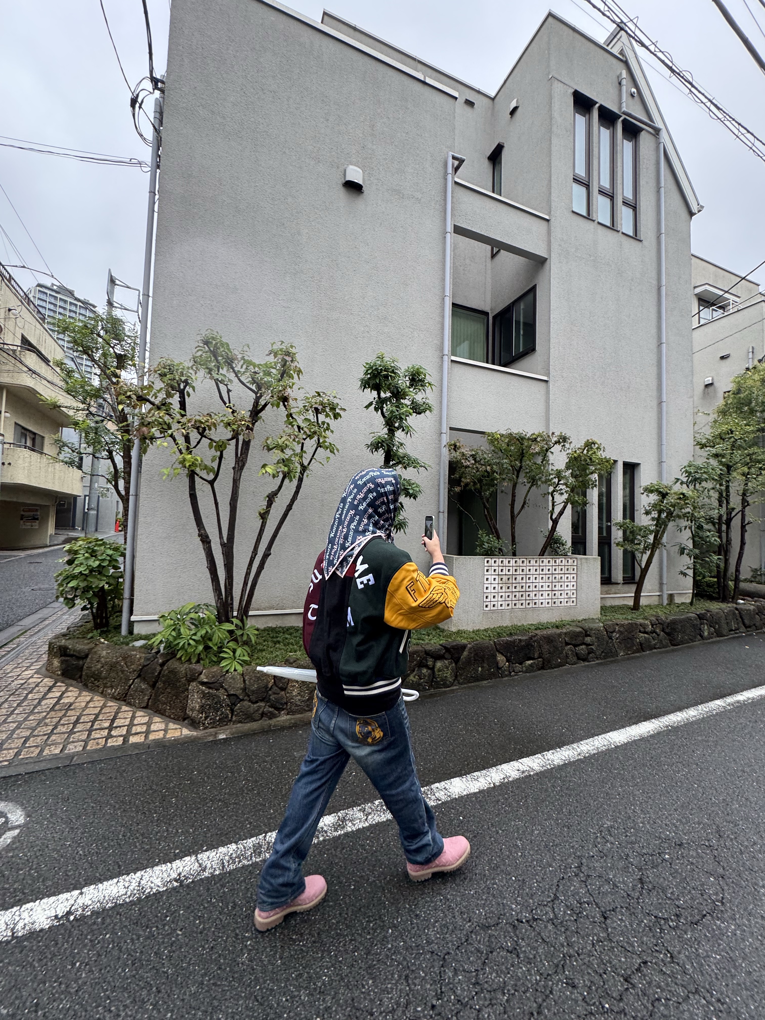 Supreme x MM6 Maison Margiela Split Varsity Jacket Multicolor - 24SS, Timberland x Supreme Diamond Plate 6 Inch Premium Waterproof Boot Pink - 23FW - Medium 착용 스타일