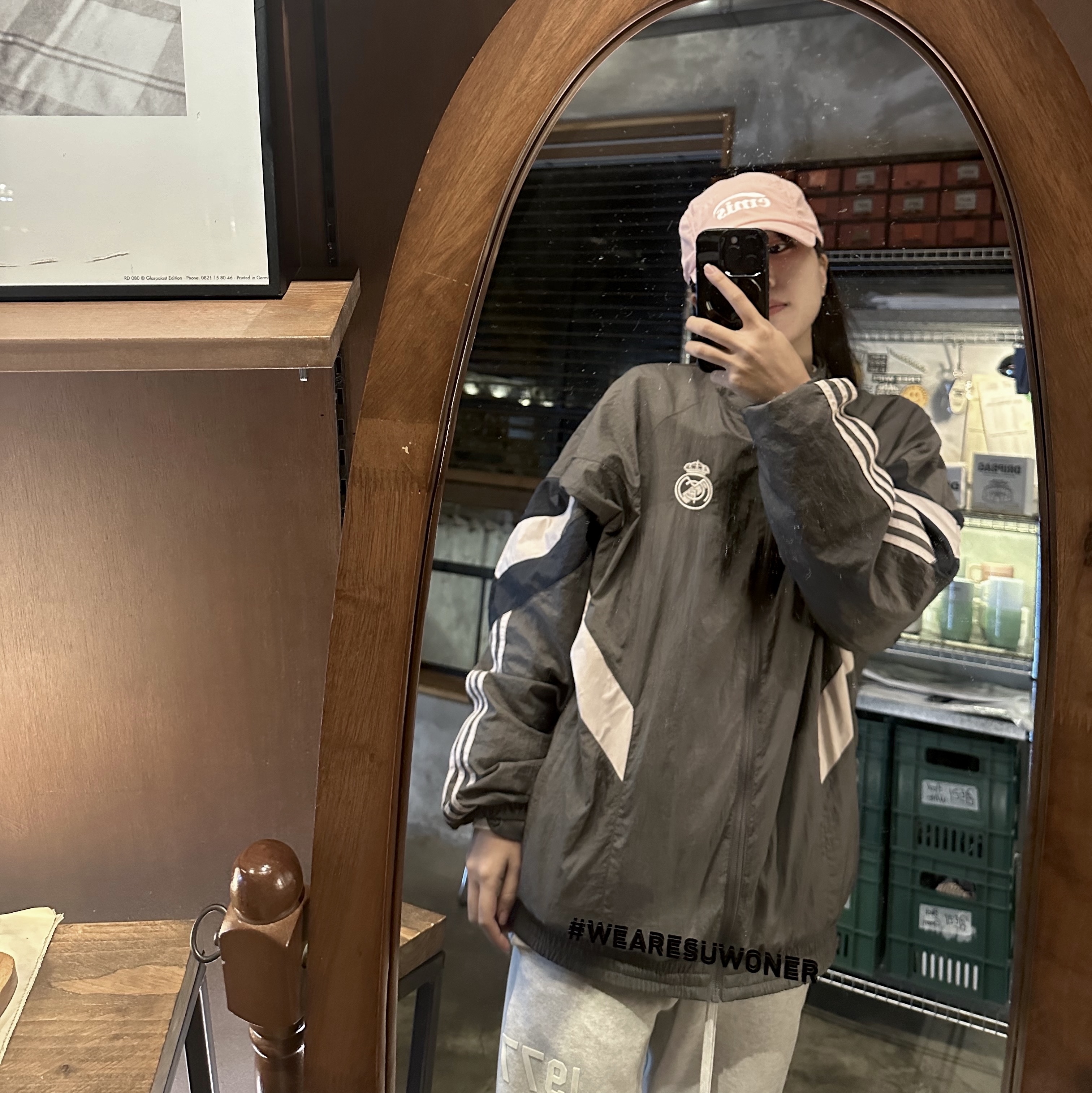 Adidas Real Madrid Originals Track Top Charcoal Grey - KR Sizing, Emis White Stitch Ball Cap Pink 착용 스타일