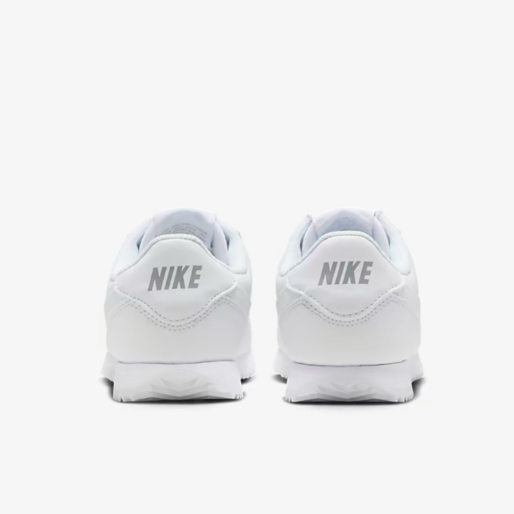 (W) Nike Cortez 23 Premium White 착용 스타일