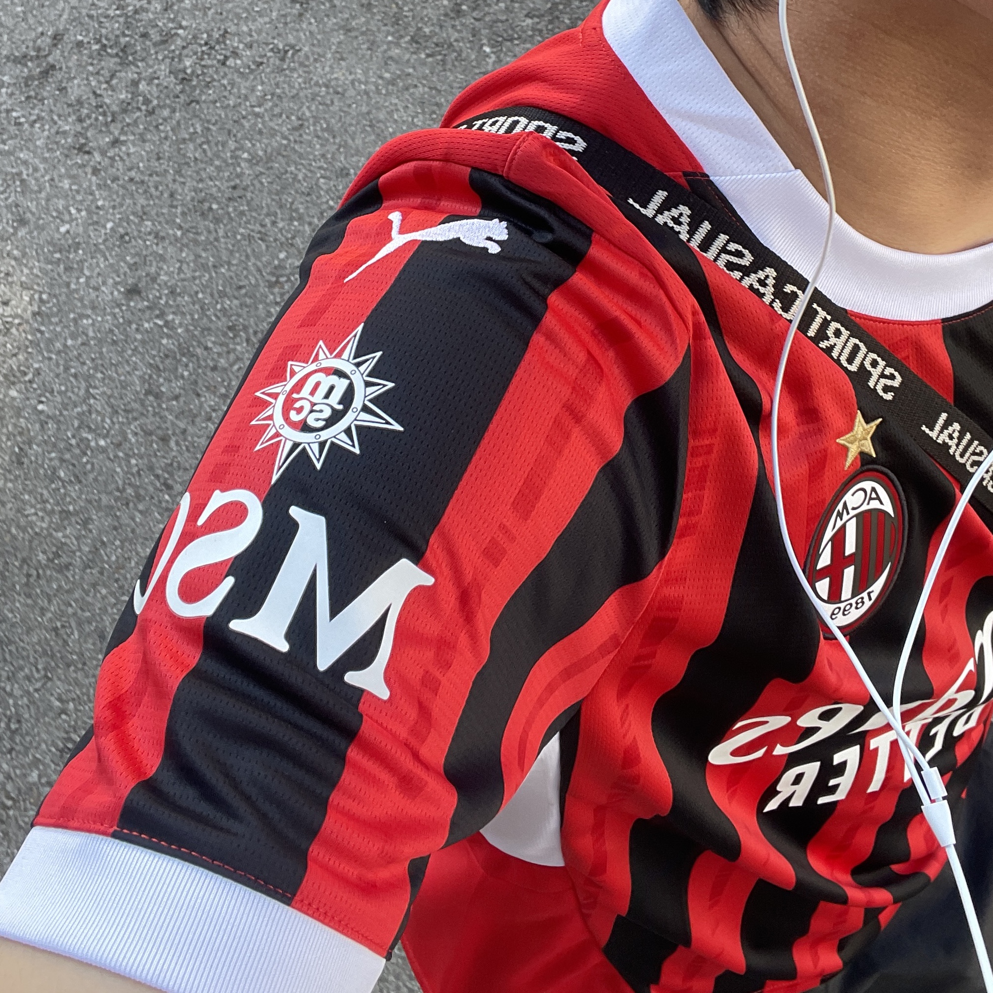 Puma AC Milan 2024/25 Home Jersey Red Black (Non Marking Ver.) 착용 스타일