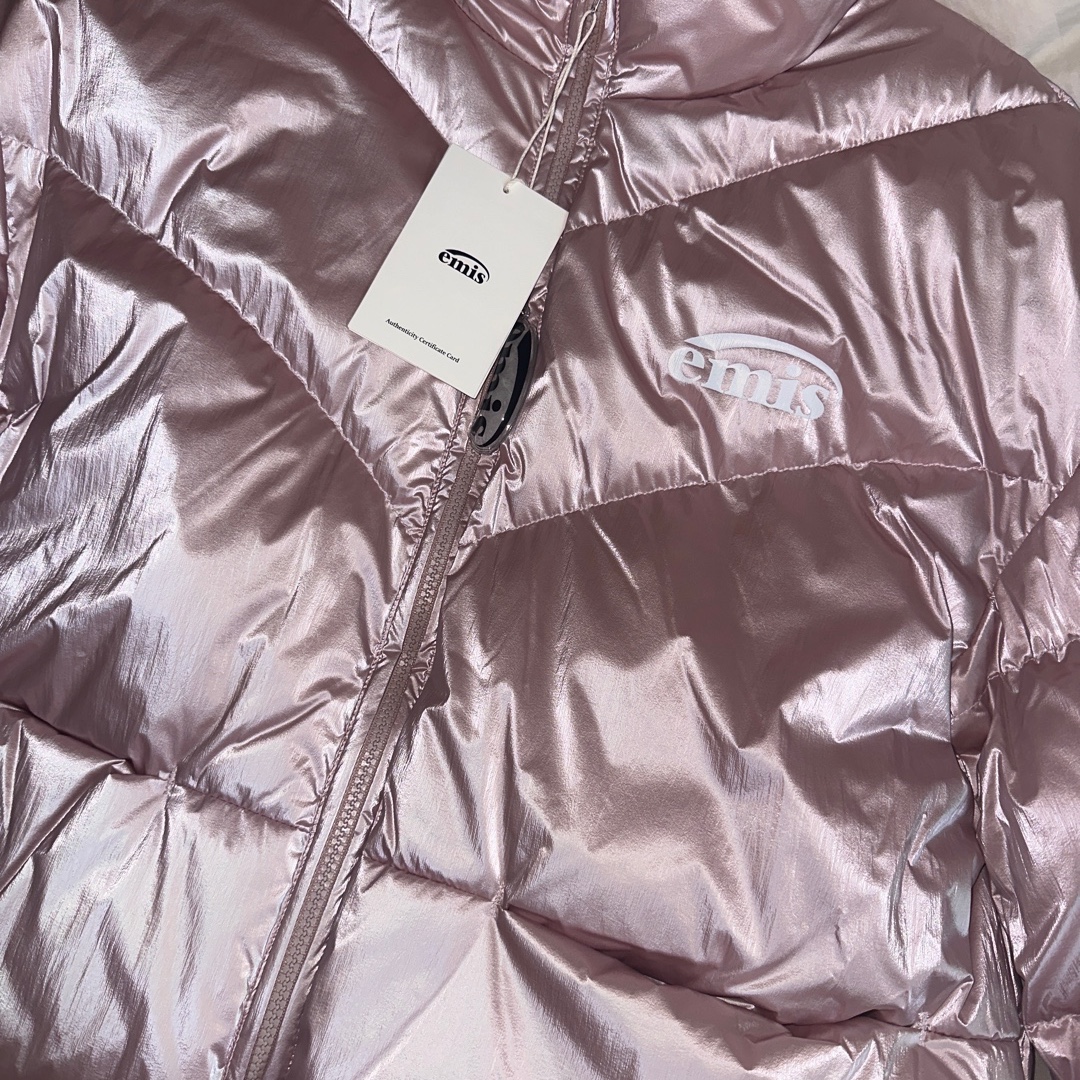 (W) Emis Luster Reversible Down Jacket Pink 착용 스타일