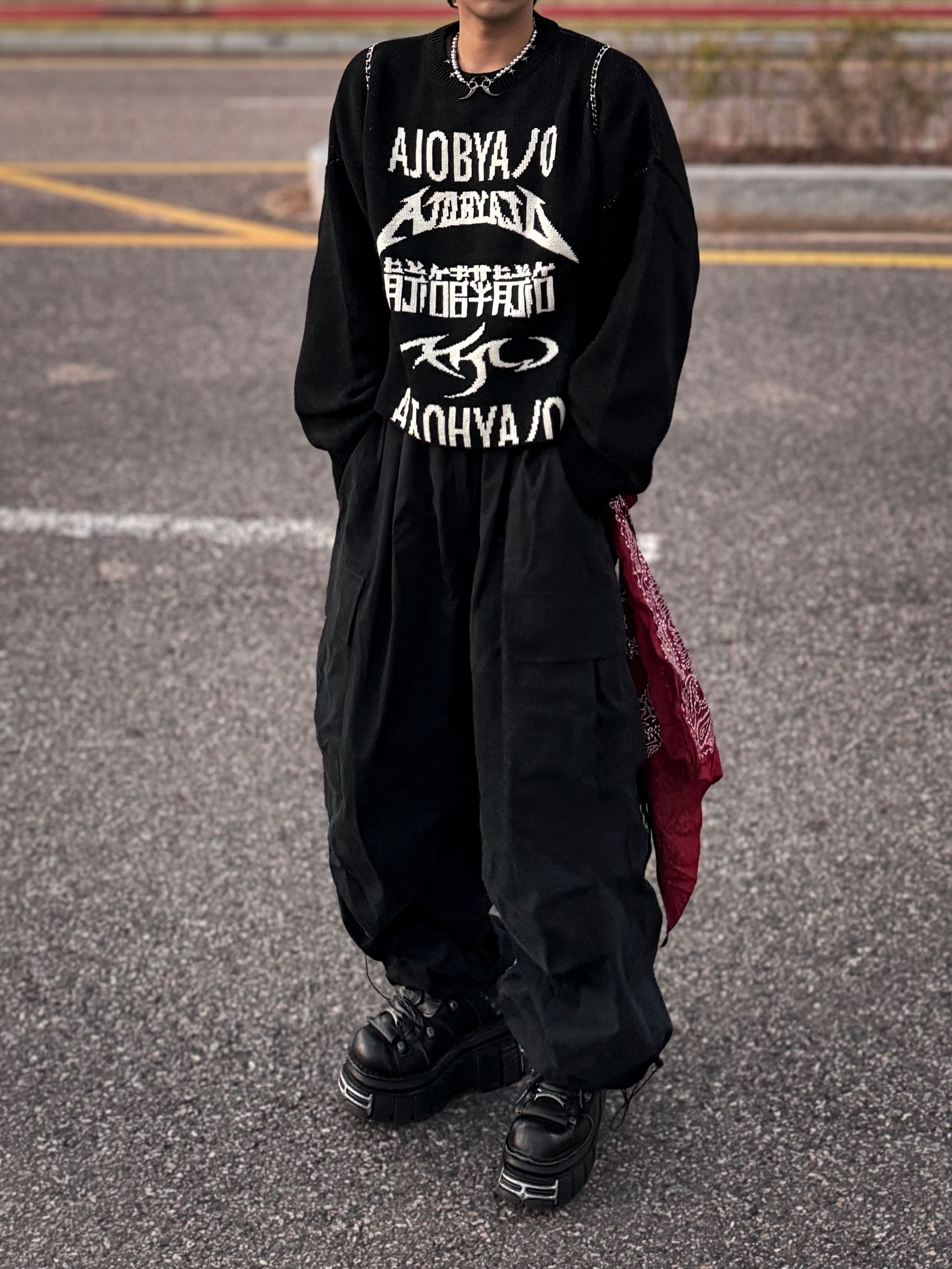 New Rock x Vetements Edition Gamer Ankle Boots Black, Ajobyajo PBA Arch Logo Washed Layered T-Shirt Navy 착용 스타일 - 2