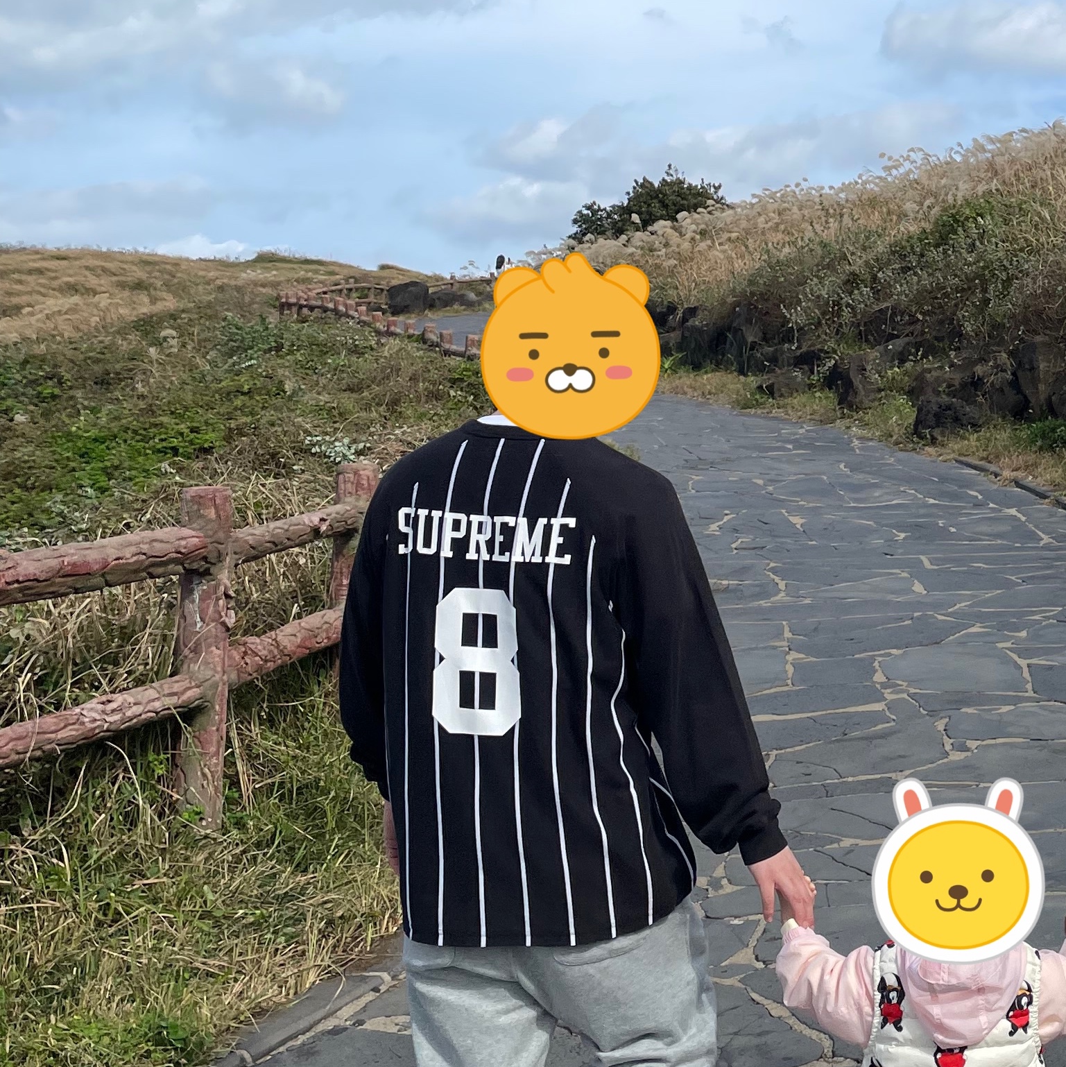 Supreme Stripe Raglan L/S Top Black - 24FW 착용 스타일