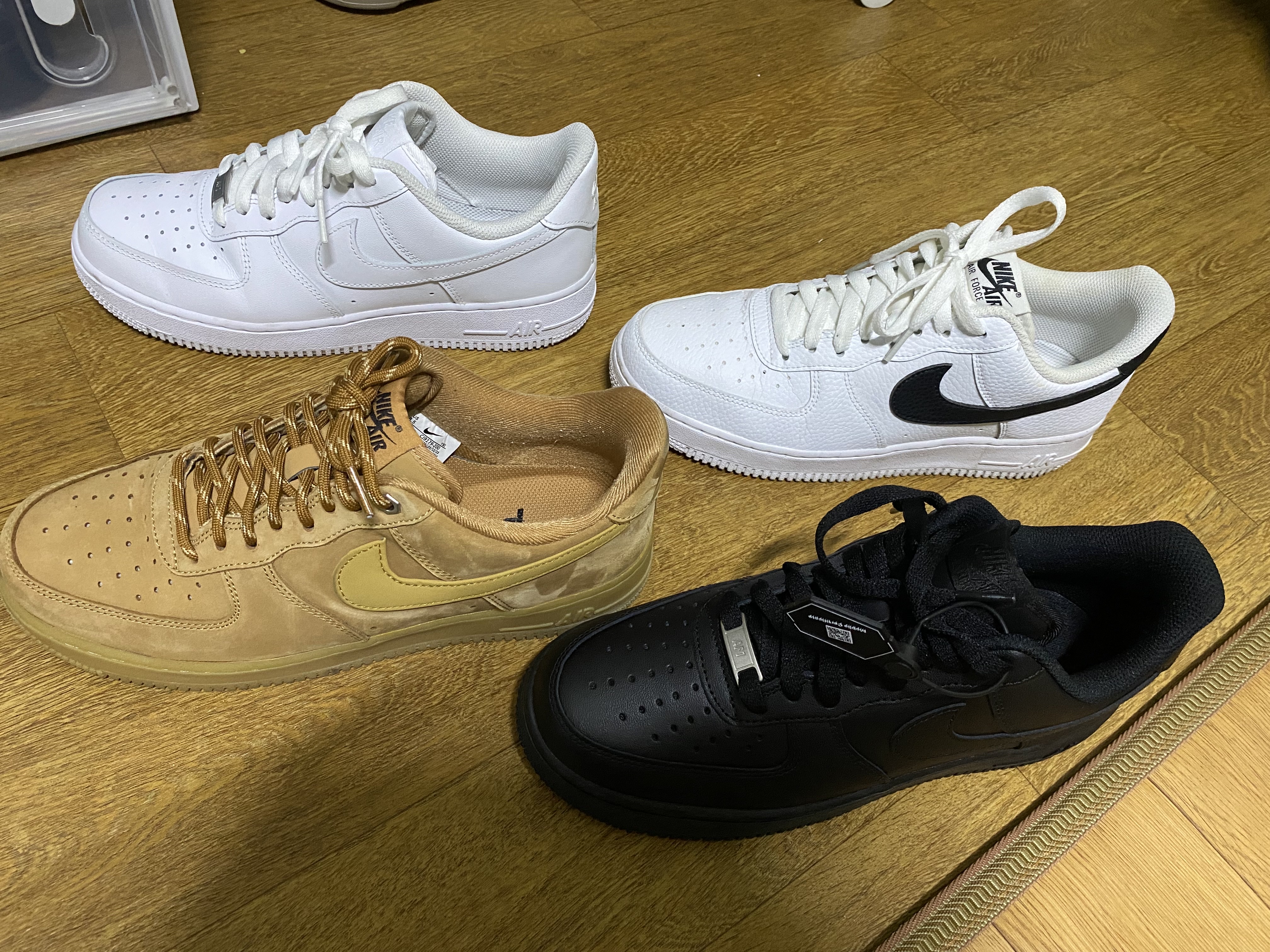 Nike Air Force 1 '07 Low Triple Black, Nike Air Force 1 '07 WB Flax 착용 스타일