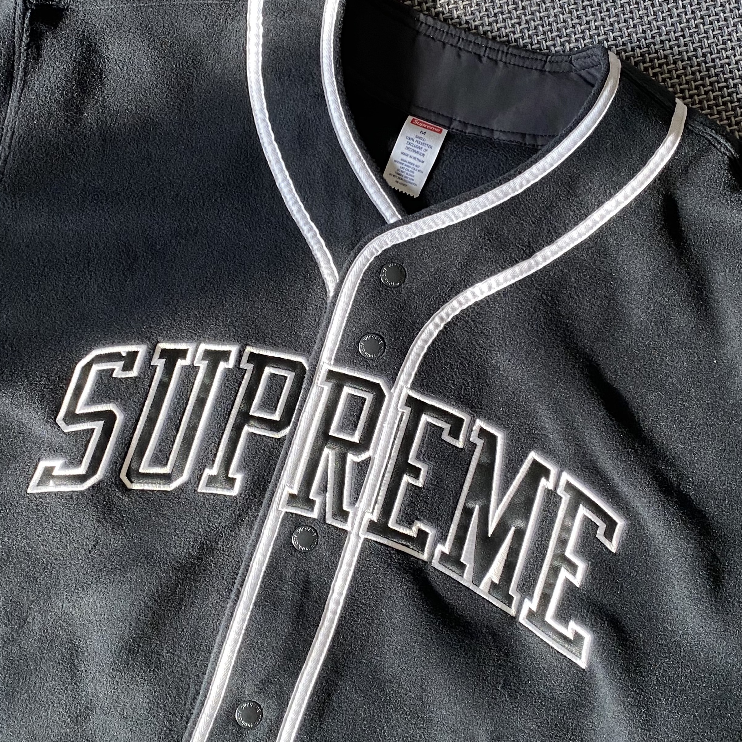 Supreme Polartec Baseball Jersey Black - 24FW 착용 스타일