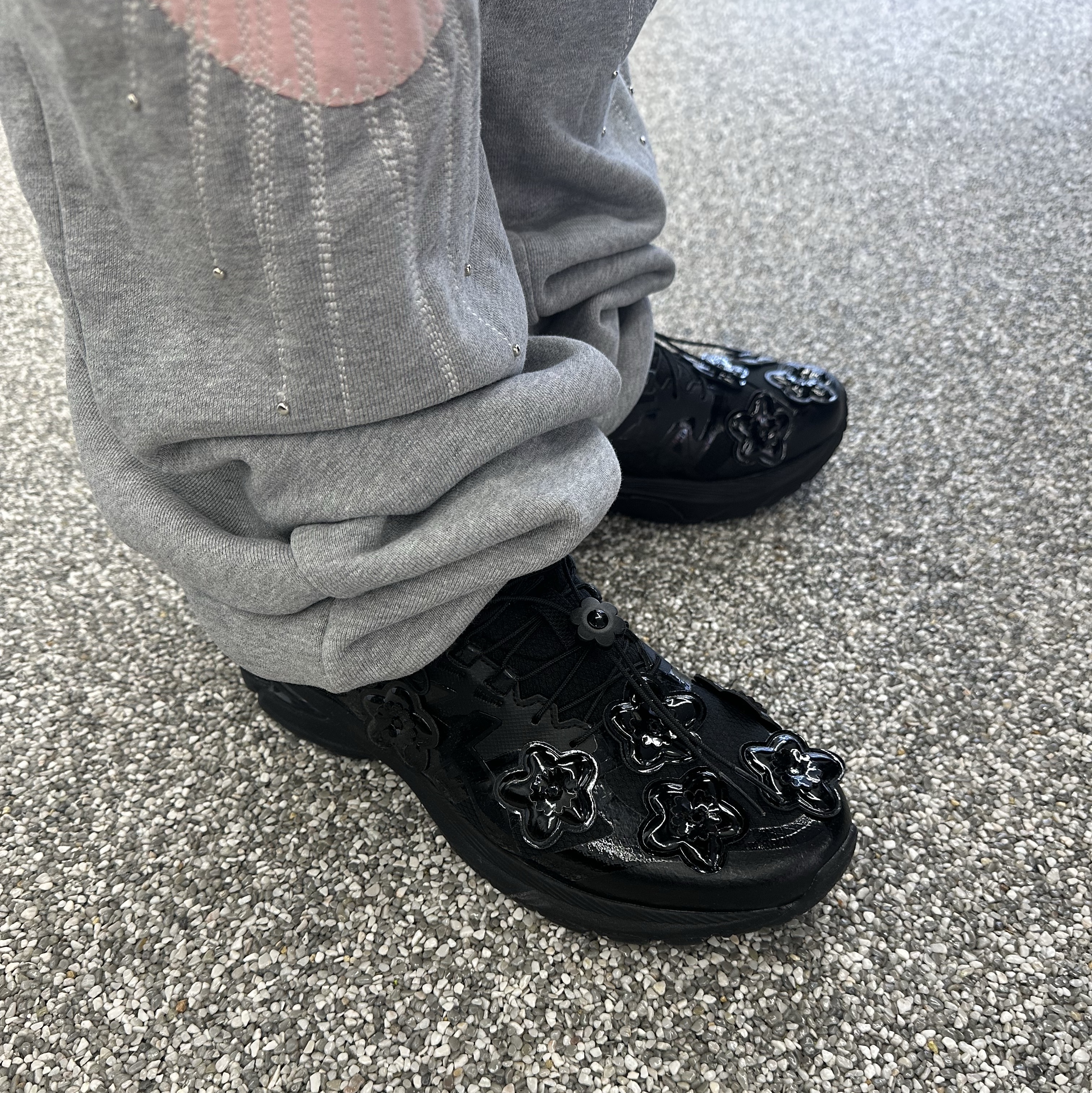 Asics x Cecilie Bahnsen Gel-Terrain Black, Arc'teryx Cerium Hoody Daybreak 착용 스타일 - 5