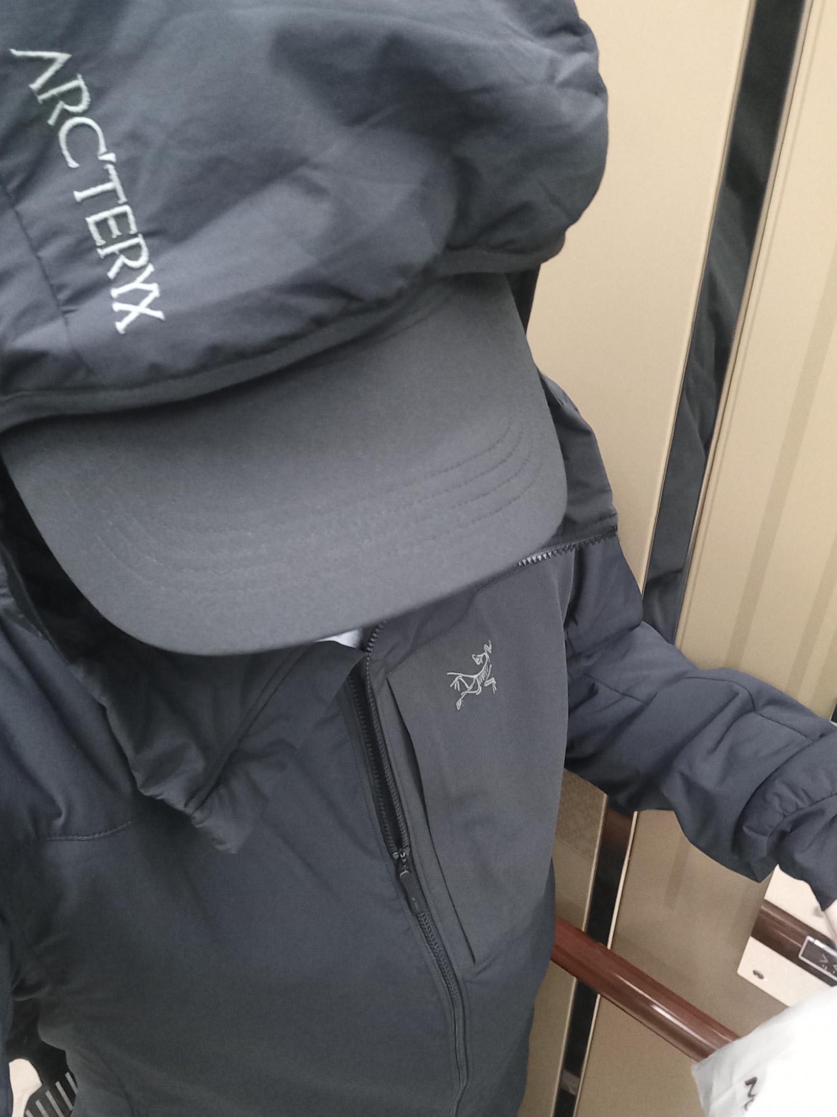 Arc'teryx Proton Hoody Black, Arc'teryx Proton Hoody Black 착용 스타일 - 6