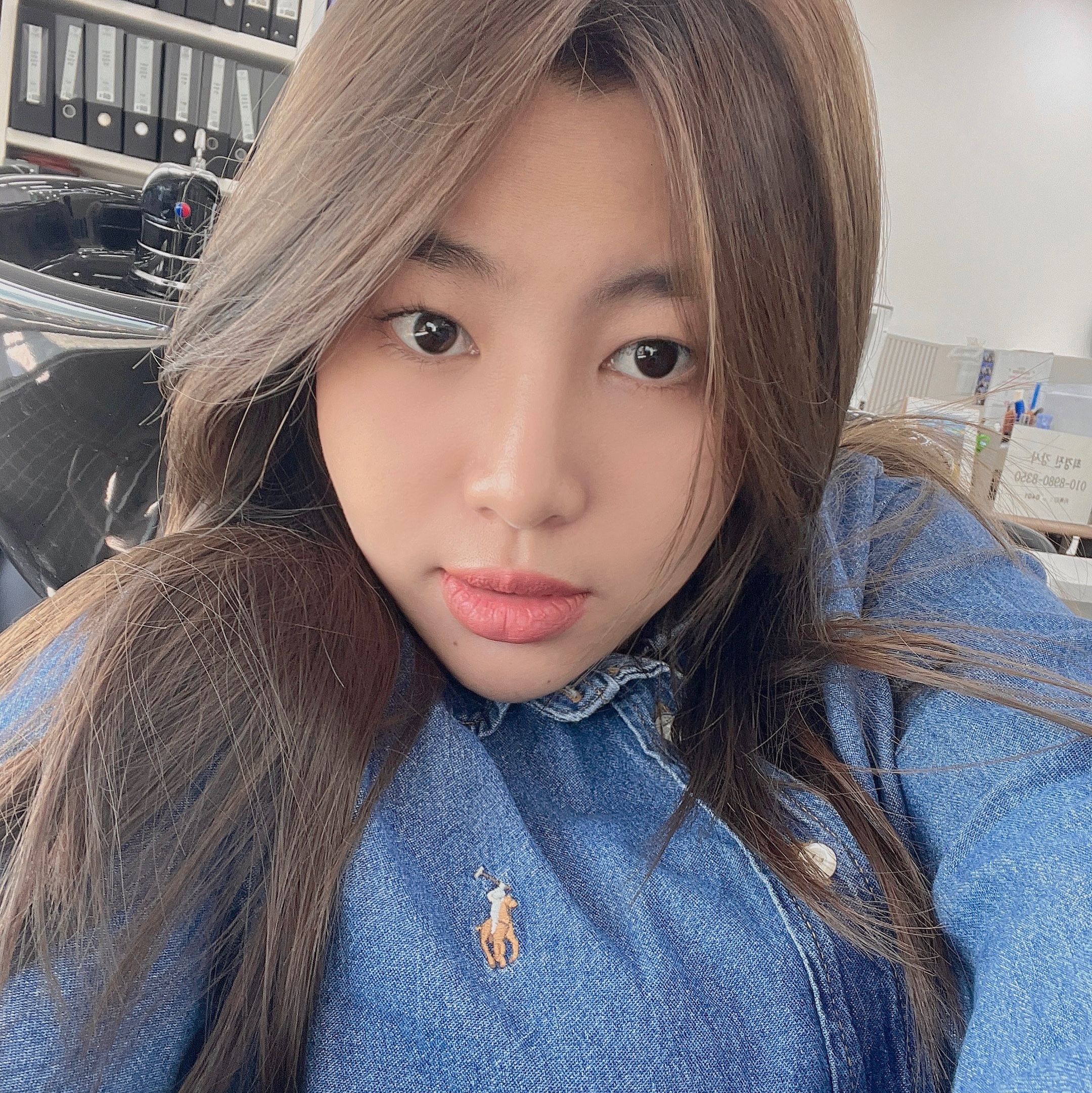 [30%적립] Polo Ralph Lauren Custom Fit Denim Shirt Navy 착용 스타일