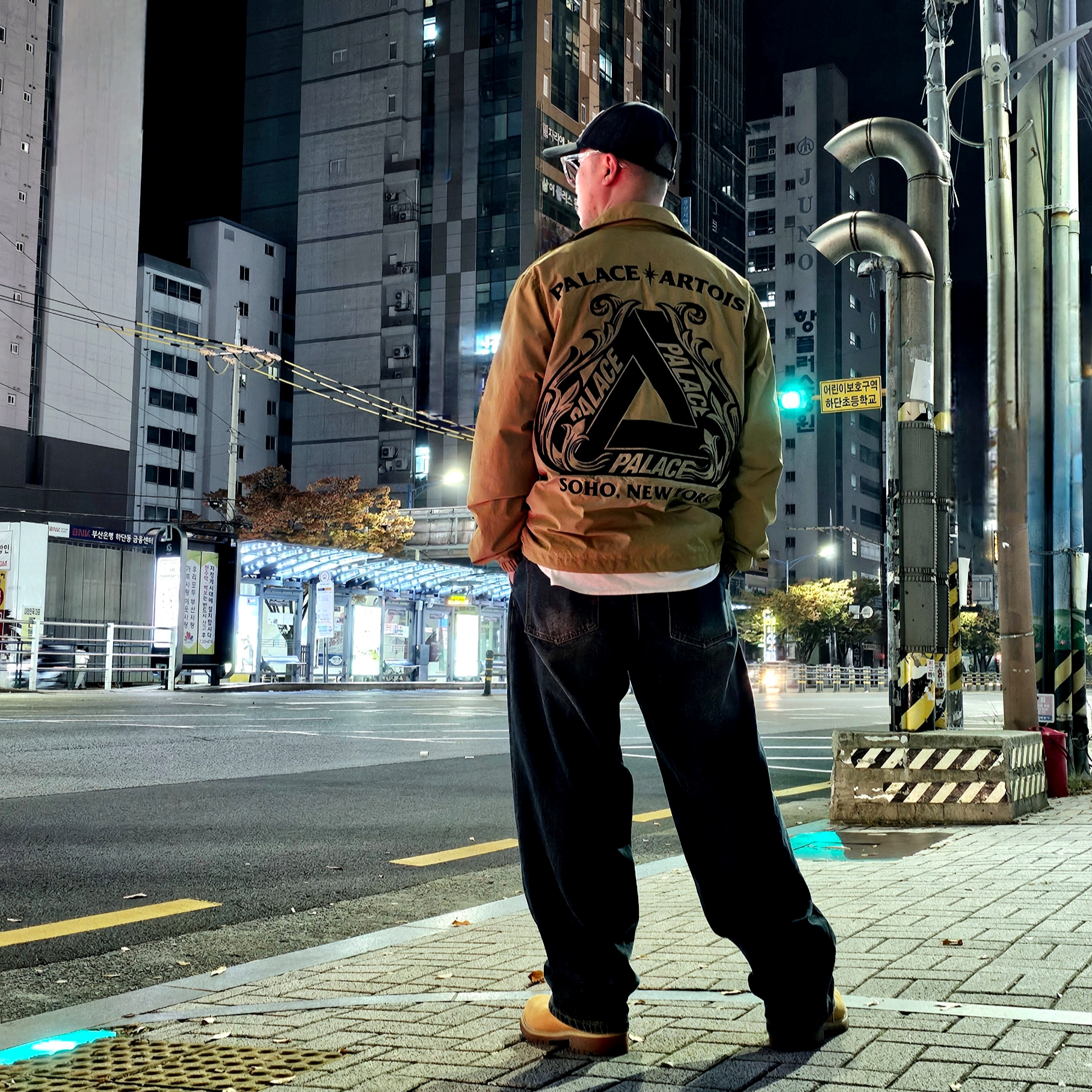 Human Made Baseball Cap Navy, Palace x Stella Artois Coach Jacket Gold - 21FW 착용 스타일