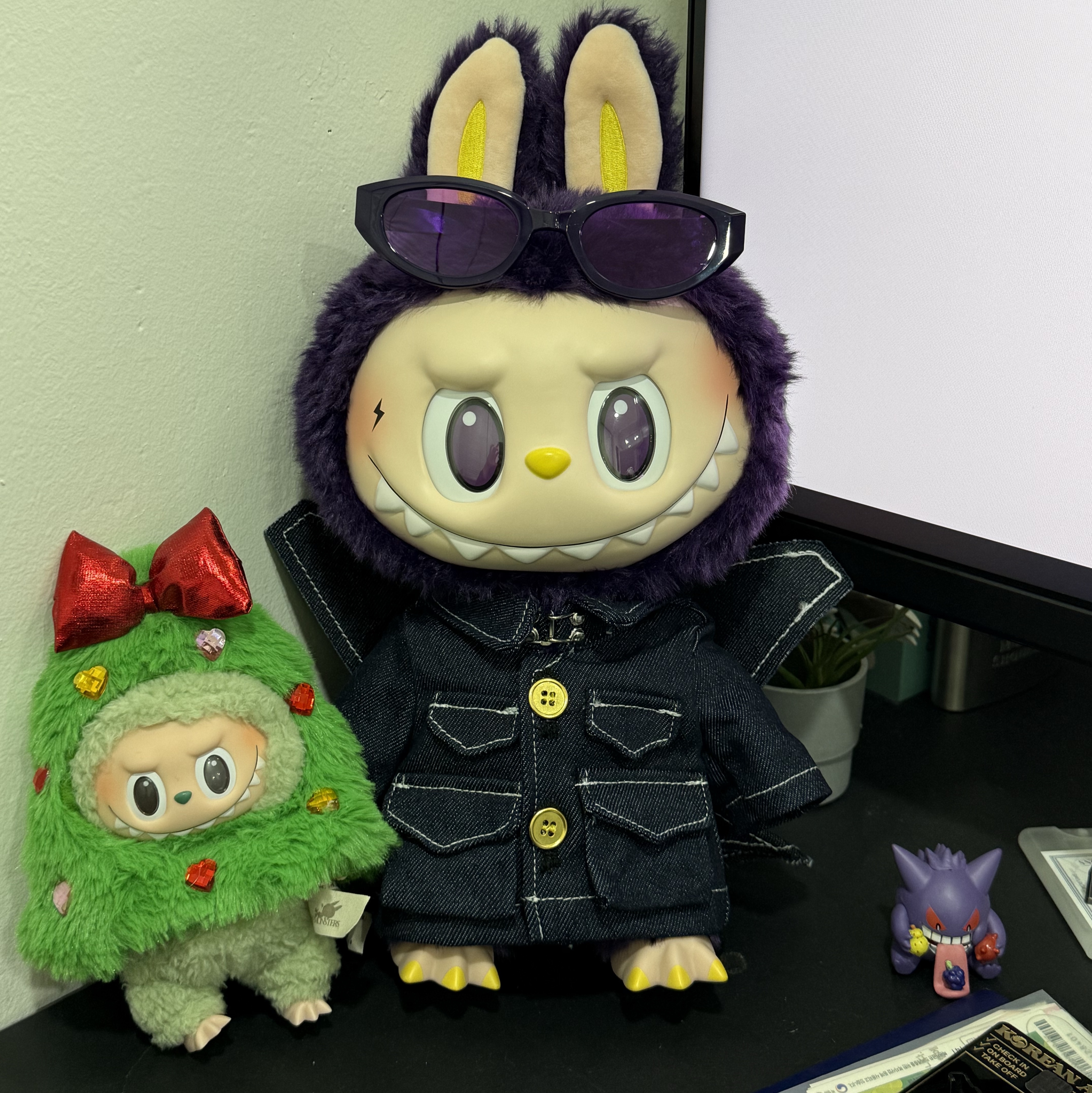 Pop Mart Labubu x Pronounce Fantasy Wing Toy 착용 스타일