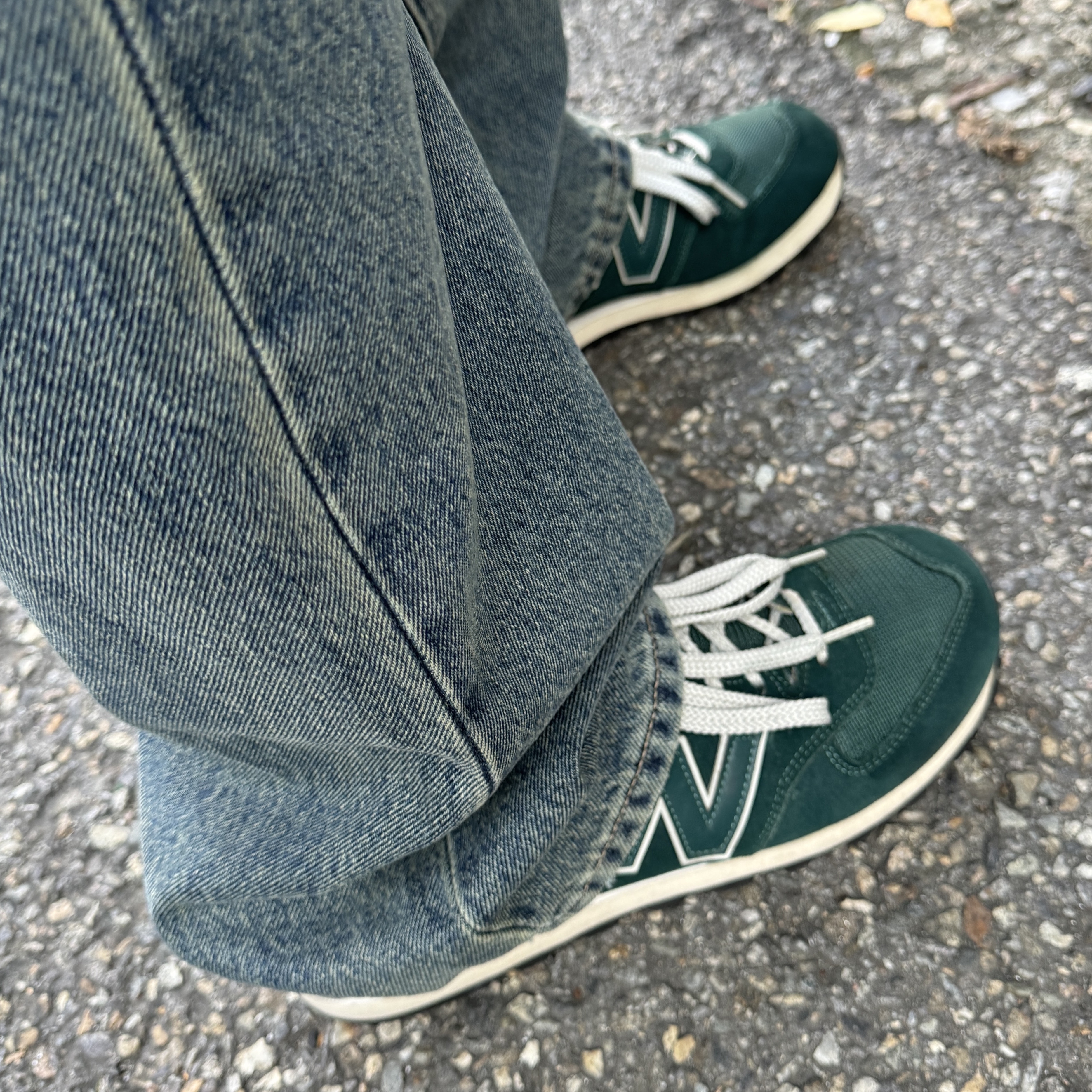 New Balance 574 Heritage Grass Green 착용 스타일