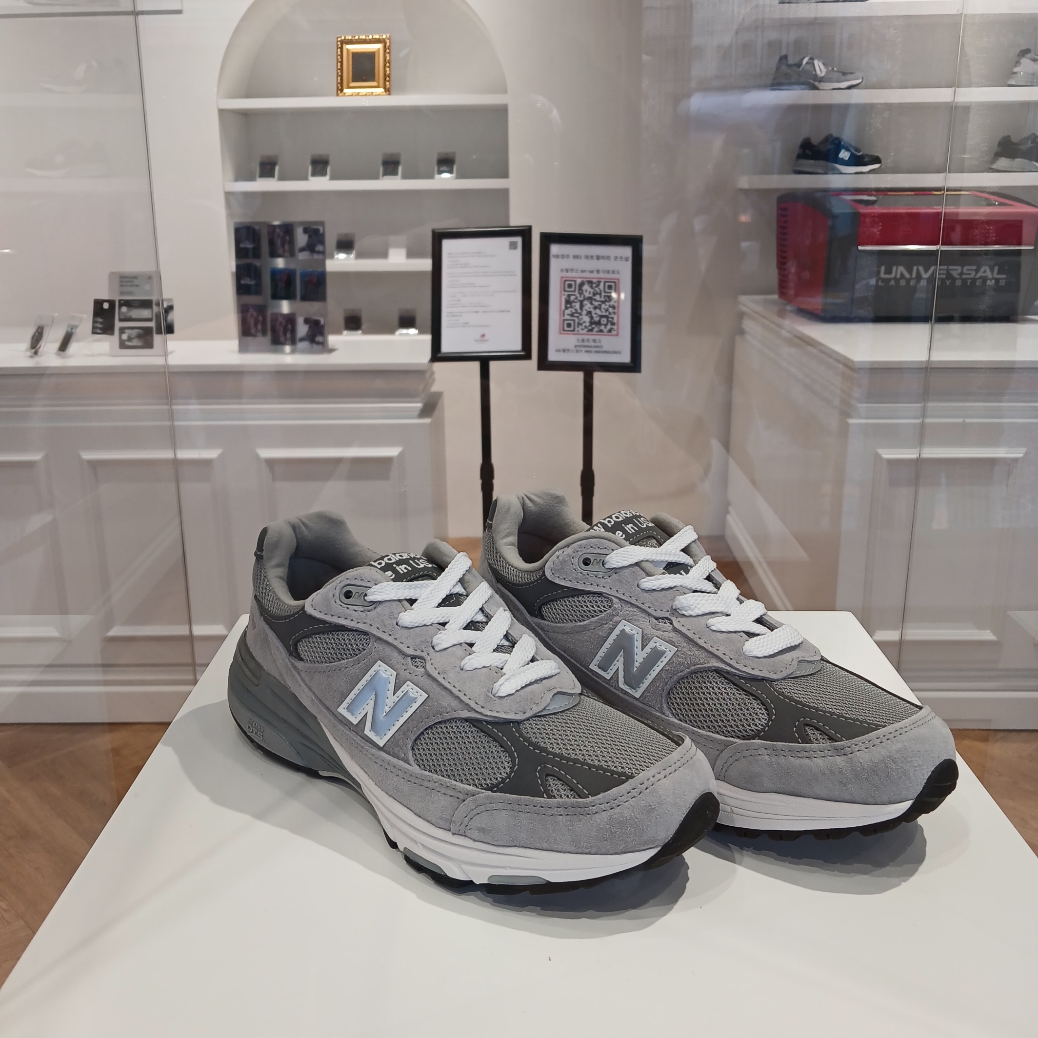 New Balance 992 Made in USA Grey - D Standard, New Balance 991 Made in UK Grey 착용 스타일 - 2