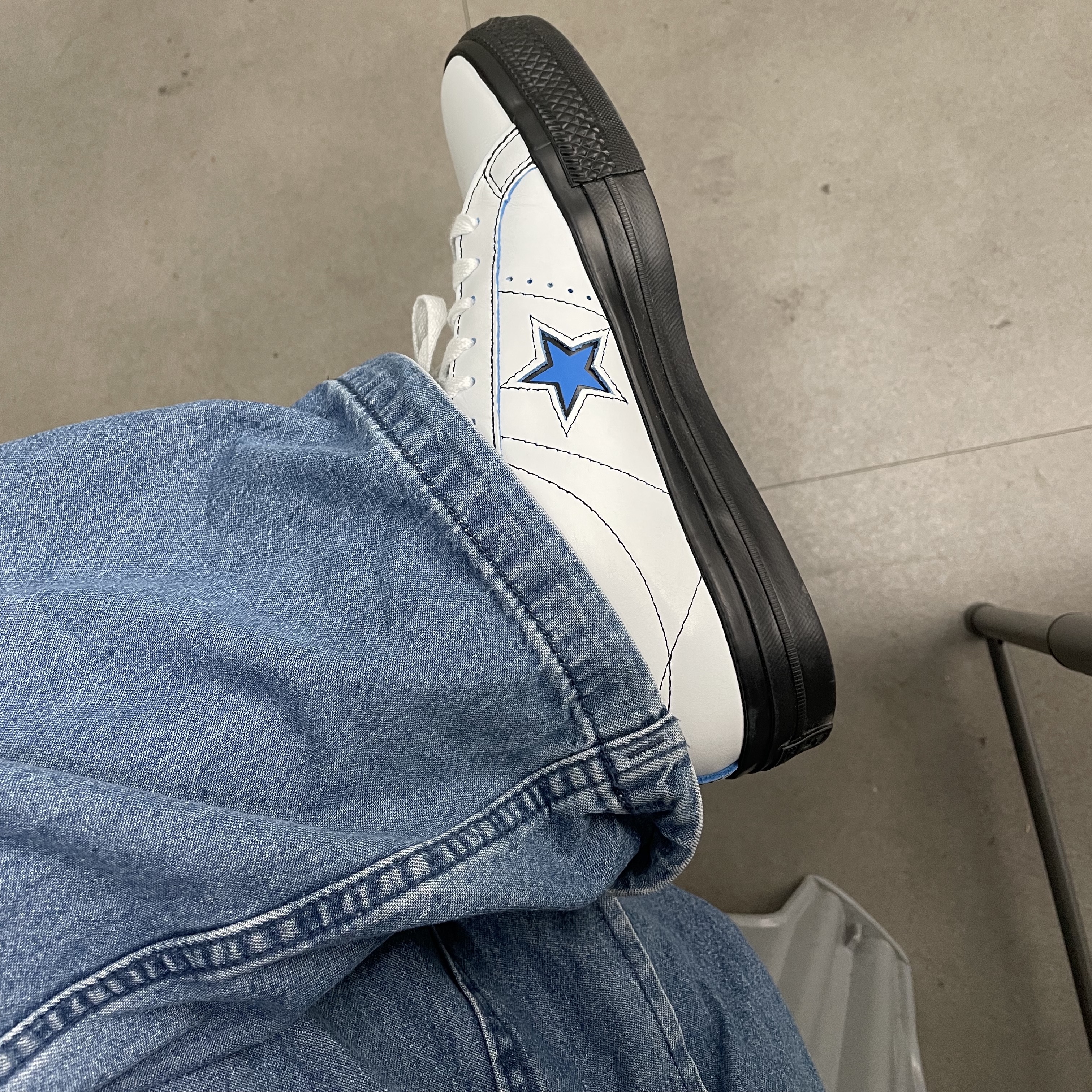 Converse Eddie Cernicky One Star Pro Ox Kinetic Blue 착용 스타일 - 1