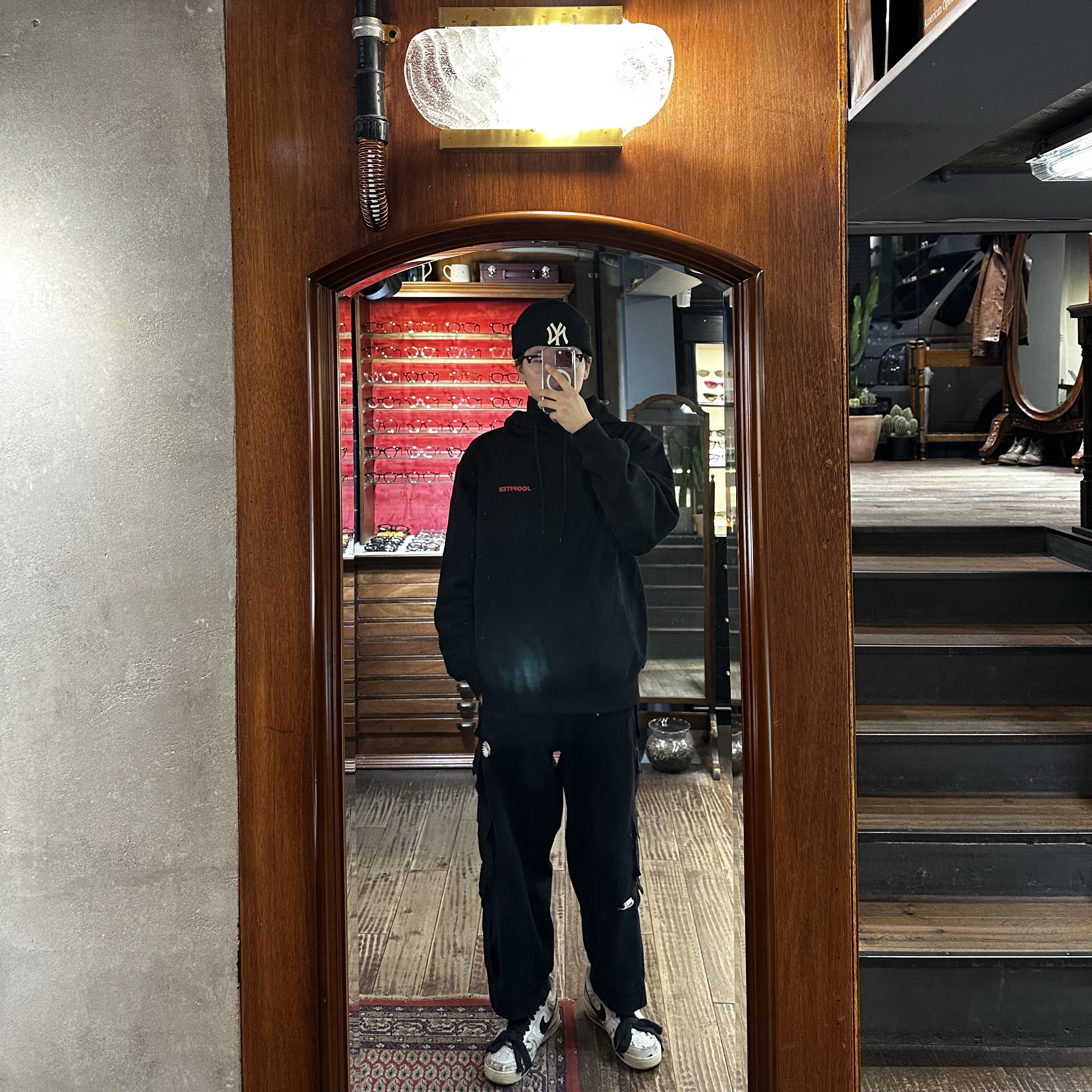 Peaceminusone x Joopiter Hoodie Black, Nike x Peaceminusone Wide Pants Black (DR0096-010) 착용 스타일 - 2
