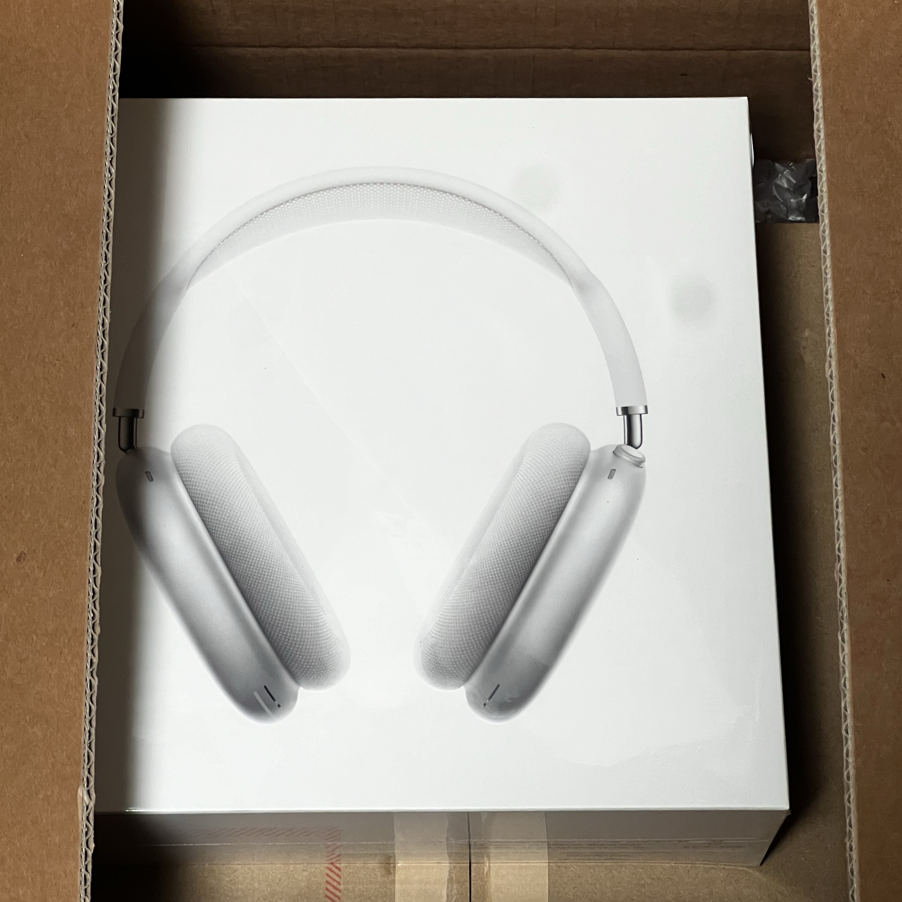 Apple AirPods Max Lightning Silver (Korean Ver.) 착용 스타일 - 1