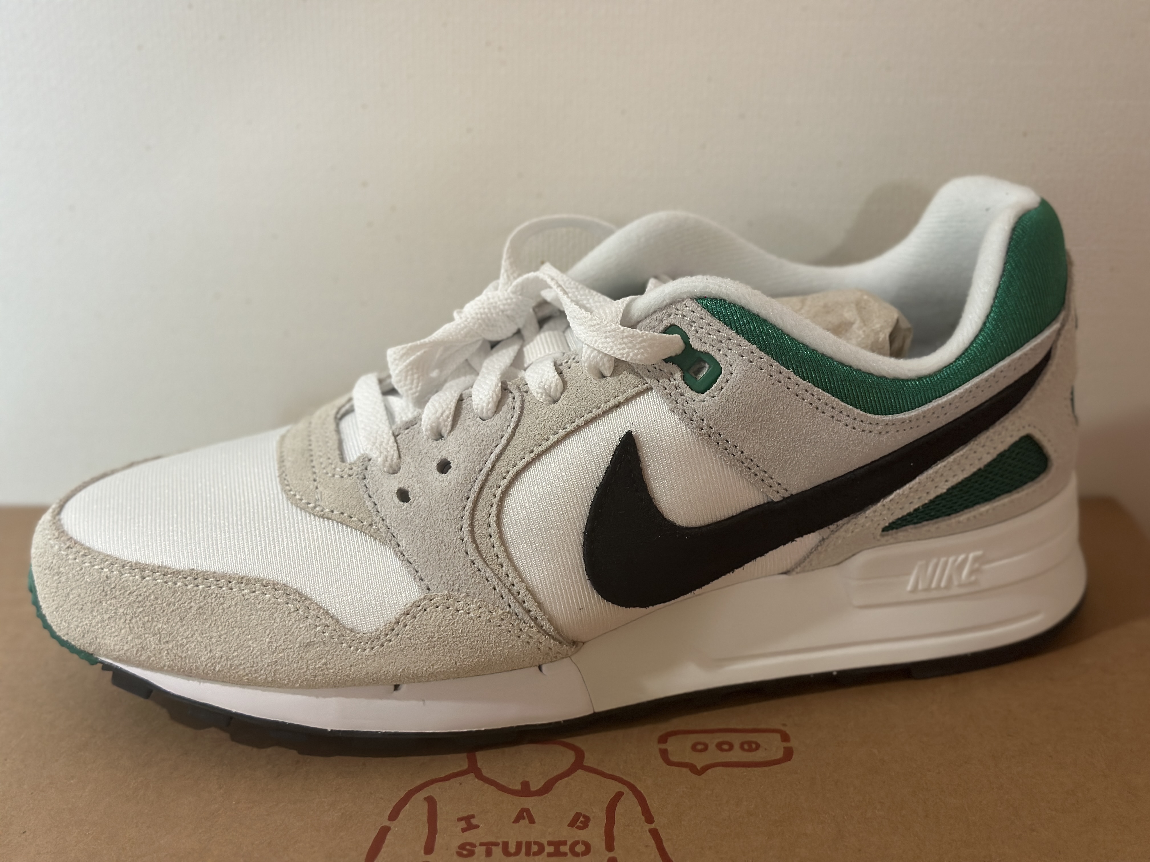 Nike Air Pegasus 89 White Malachite, Nike Air Zoom Pegasus 41 Blueprint 착용 스타일 - 1