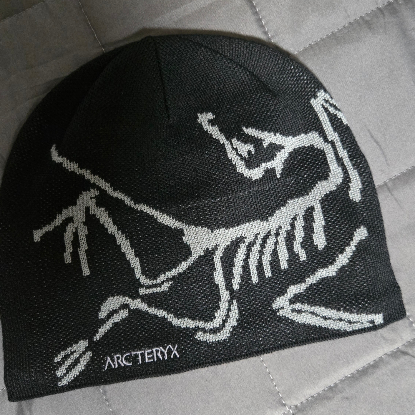 Arc'teryx Bird Head Toque Black Void 착용 스타일