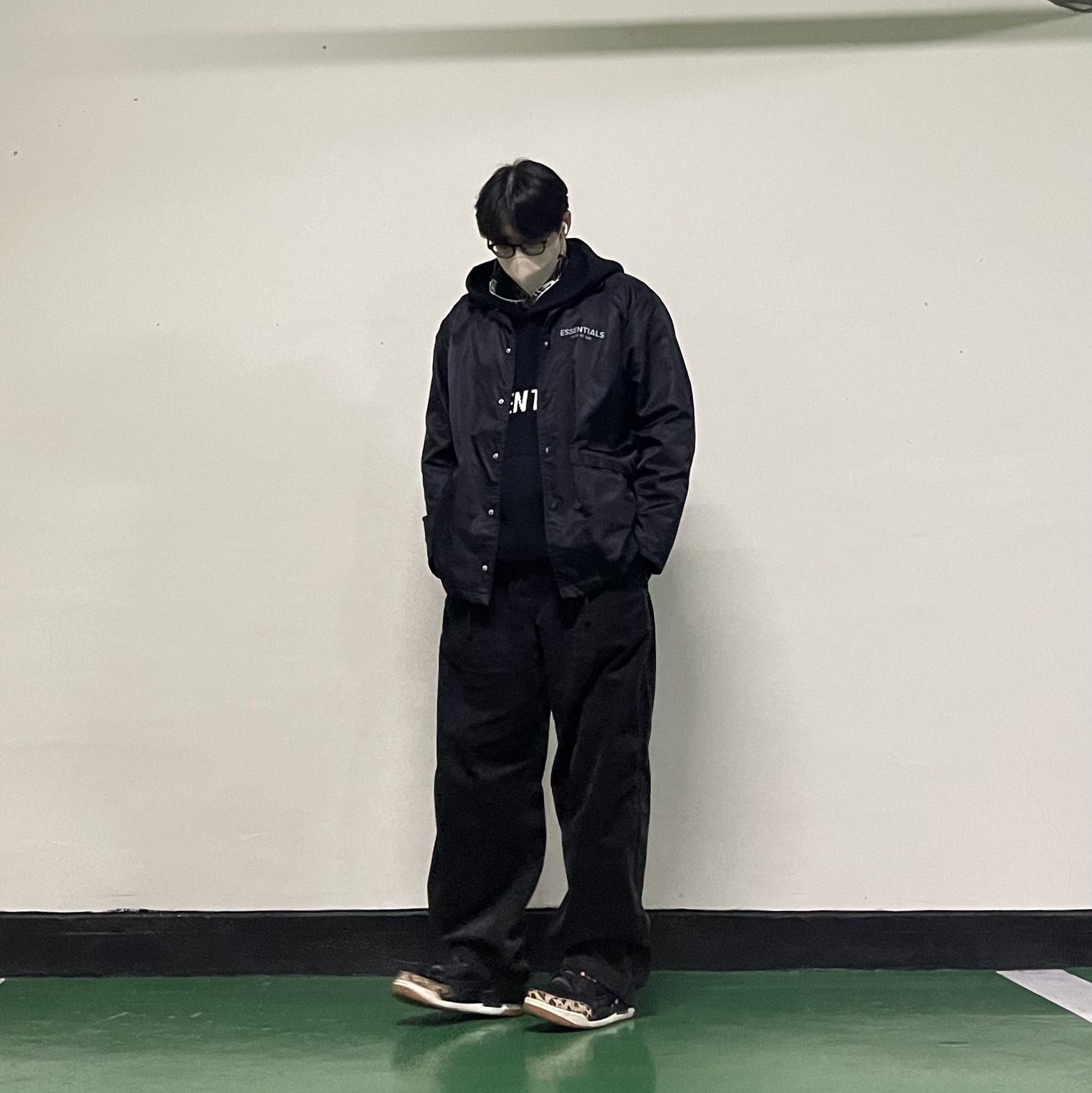 Essentials Knit Hoodie Black - 20FW, Jordan 3 Retro SE Animal Instinct 착용 스타일 - 2