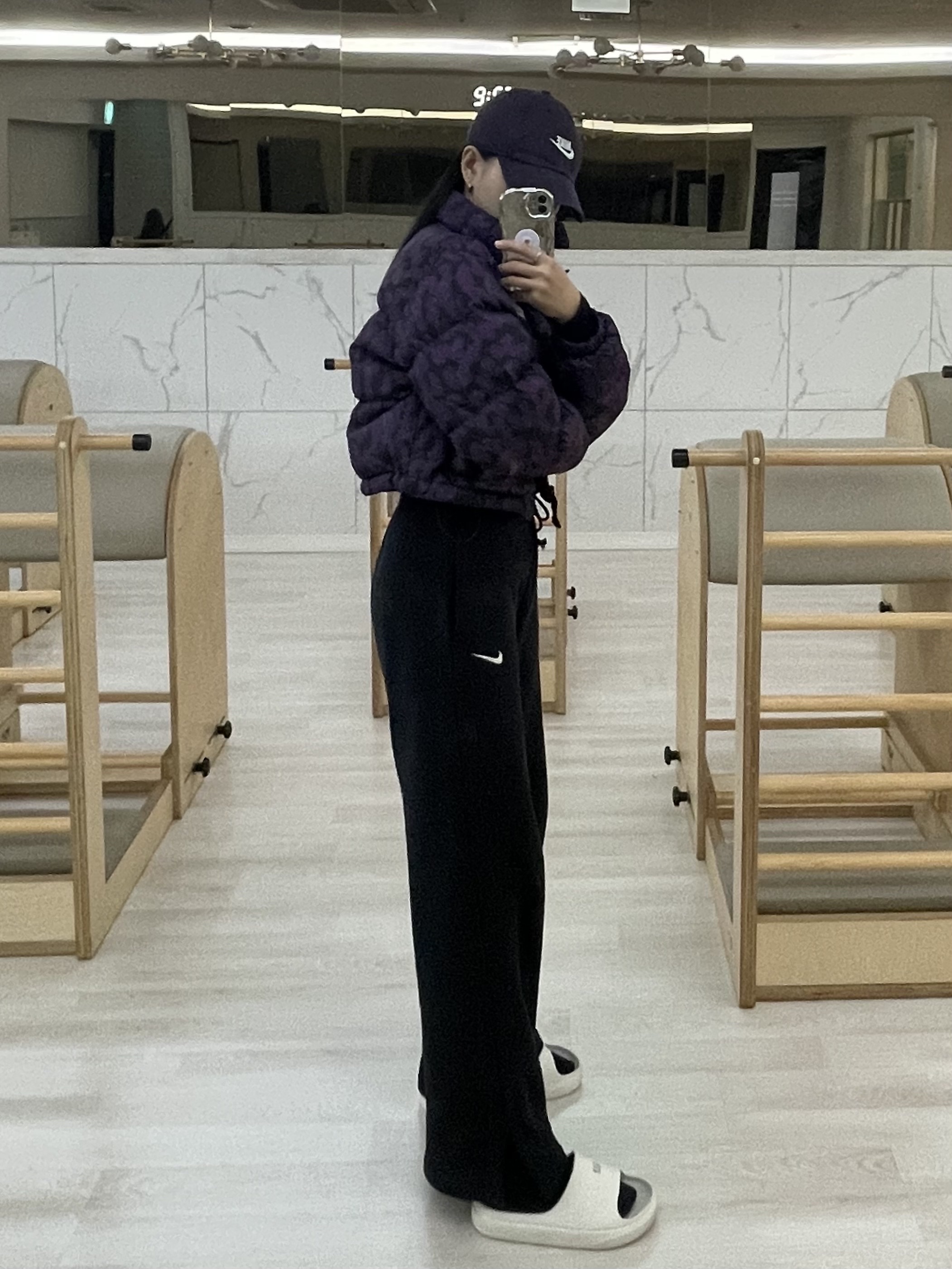 Nike Heritage 86 Futura Washed Cap Cave Purple, (W) The North Face Print Nuptse Short Jacket Gravity Purple Leopard Print 착용 스타일 - 3