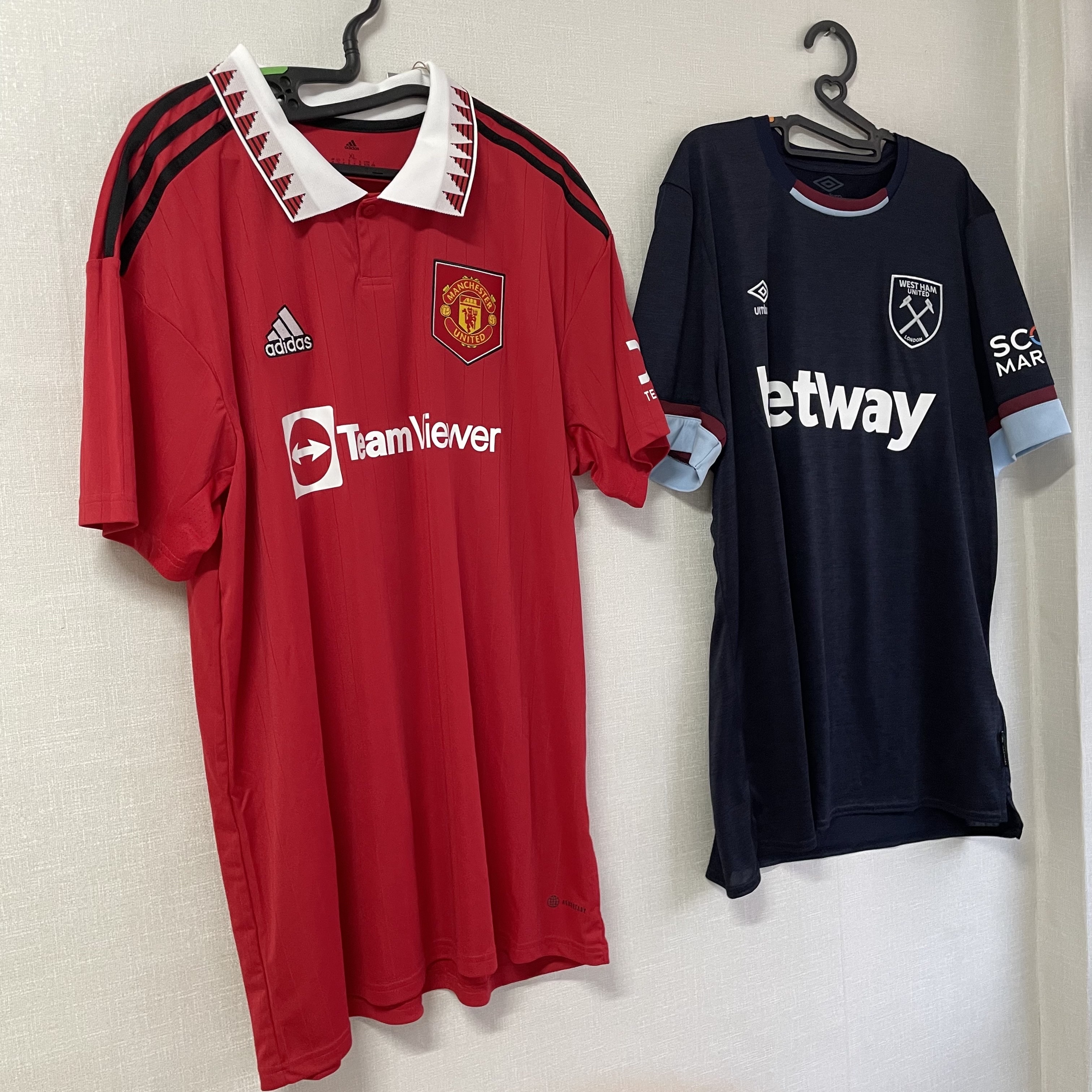 Adidas Manchester United 2022/23 Home Jersey Real Red - US Sizing (Non Marking Ver.) 착용 스타일 - 2