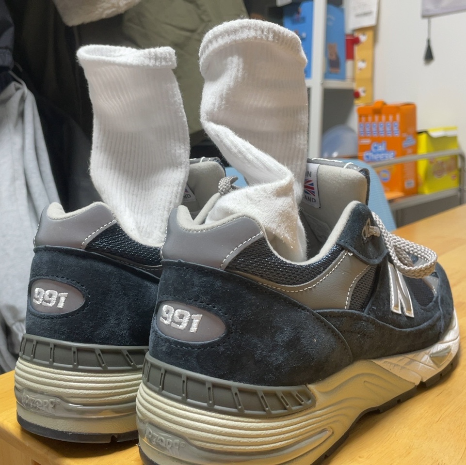 New Balance 991 Made in UK Navy 착용 스타일 - 2