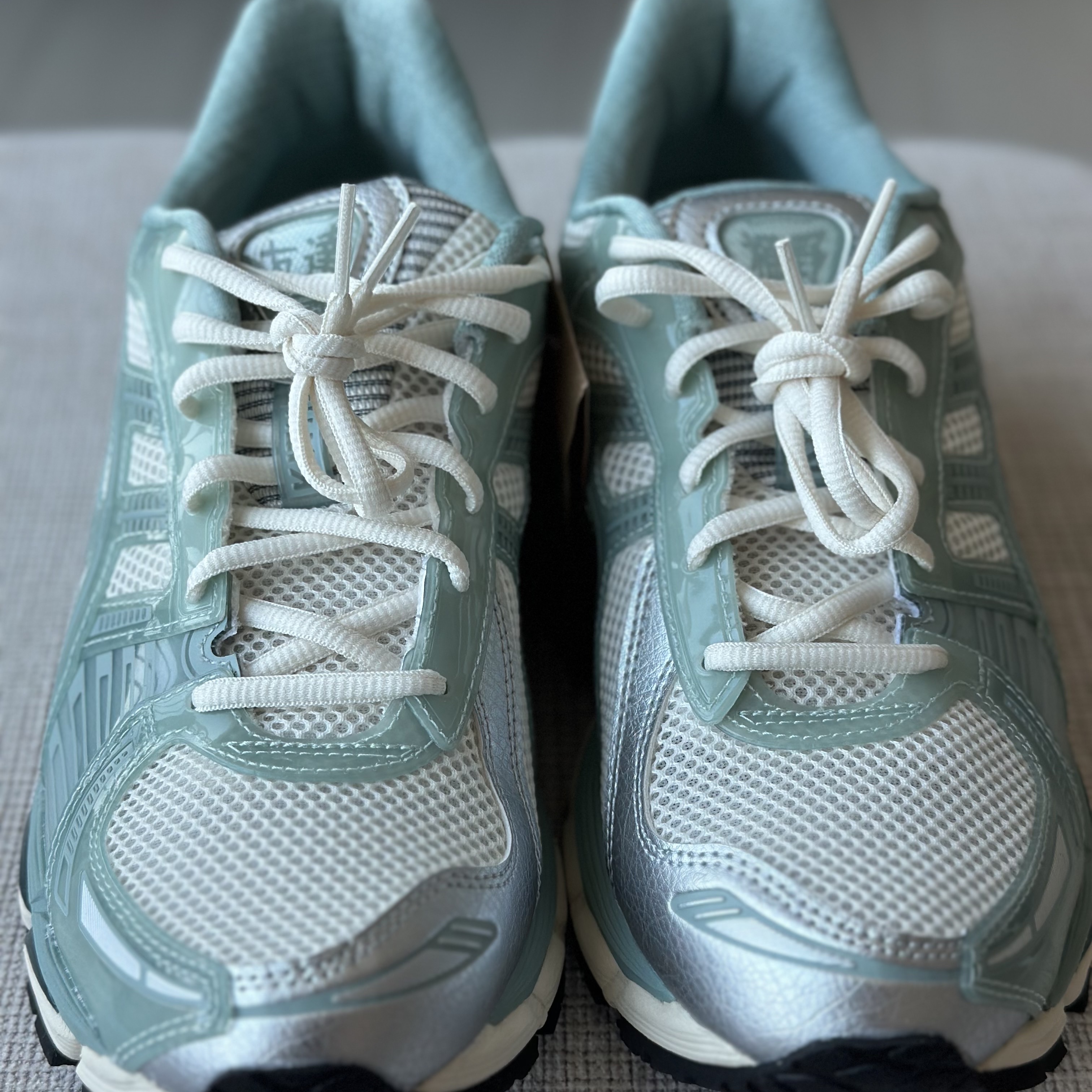 Asics x Ronnie Fieg Gel-Kayano 12.1 Cream Sage 착용 스타일 - 6
