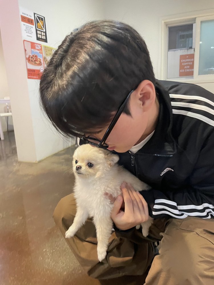 KREAM 프로필 이미지