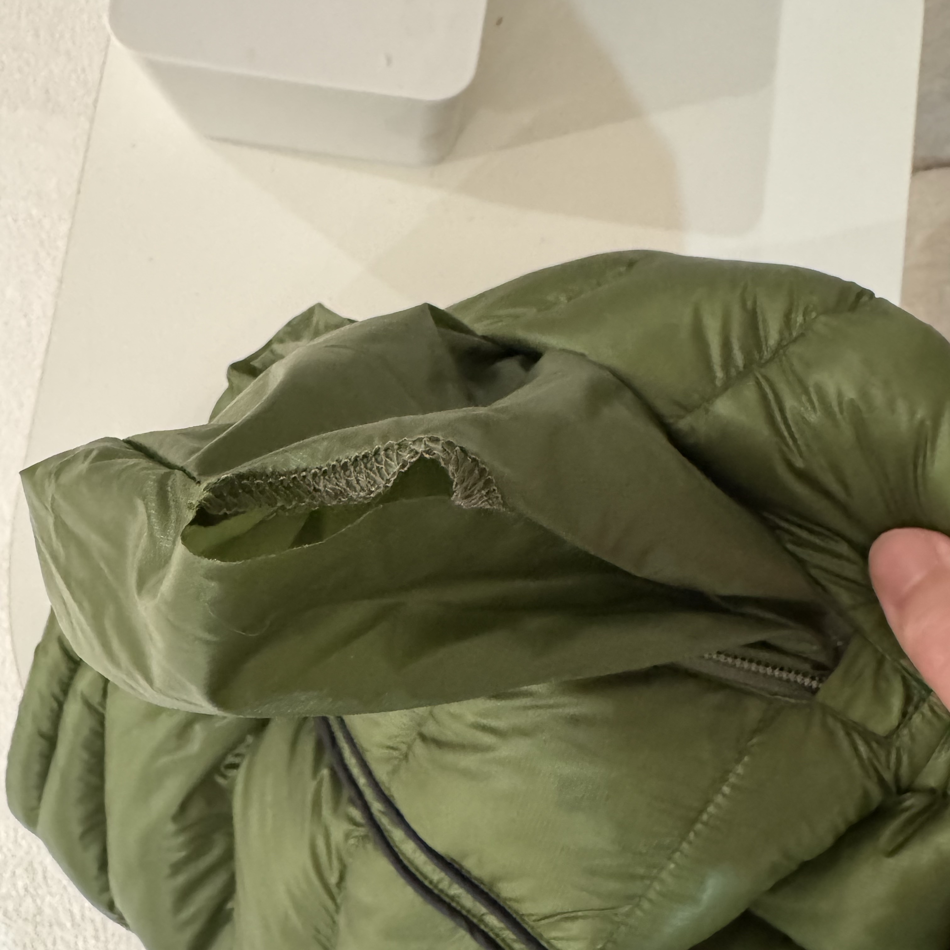 Supreme Micro Down Jacket Olive - 24SS 착용 스타일 - 1