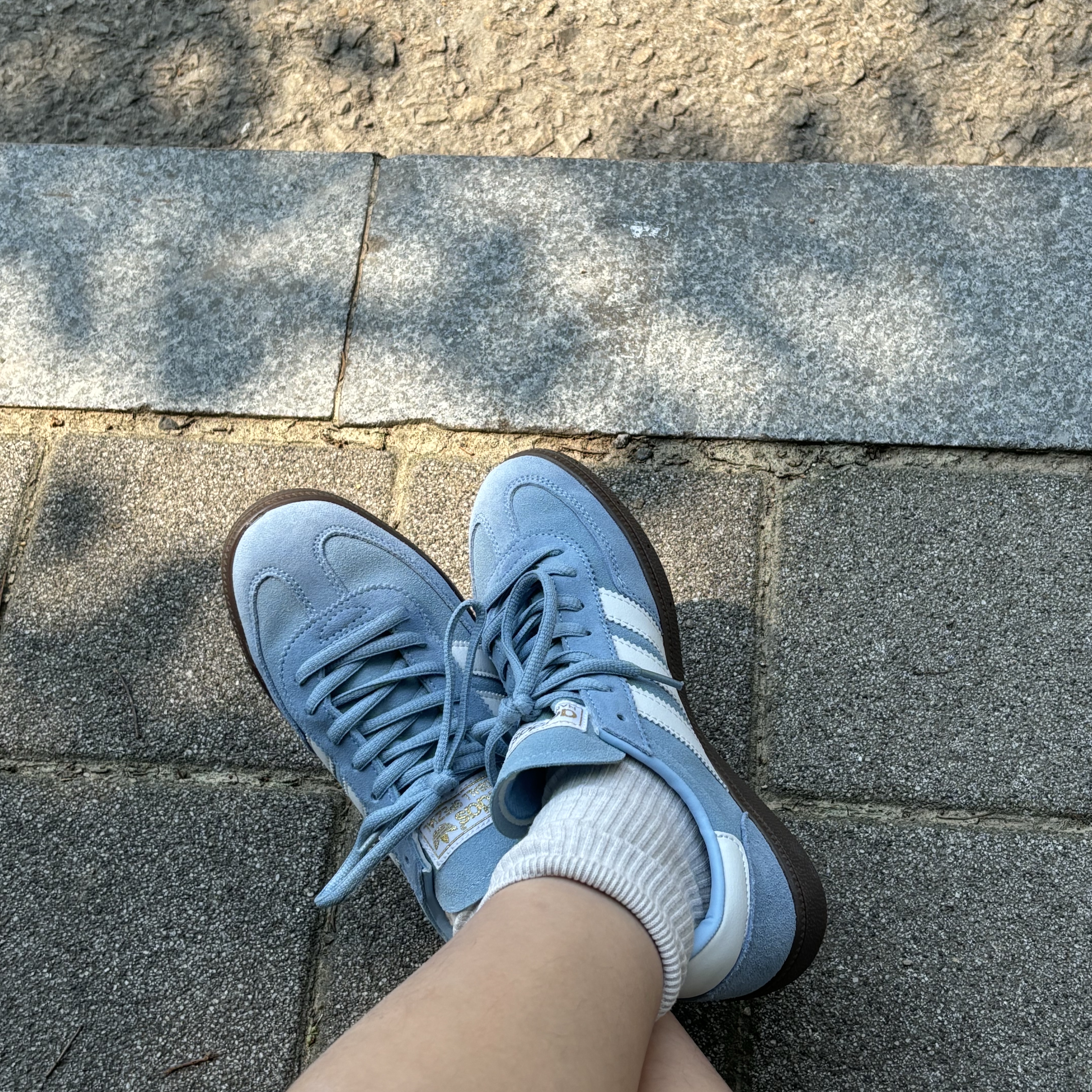 Adidas Spezial Handball Light Blue 착용 스타일 - 2