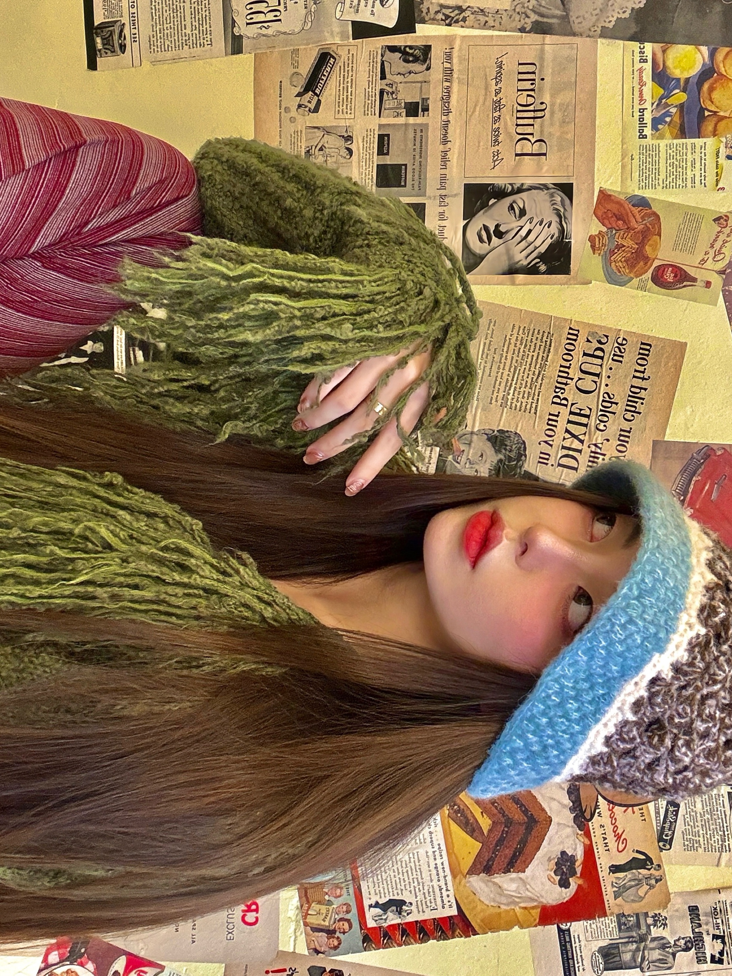 Allincomplete Shell Crochet Hat Brown & Aqua 착용 스타일 - 4