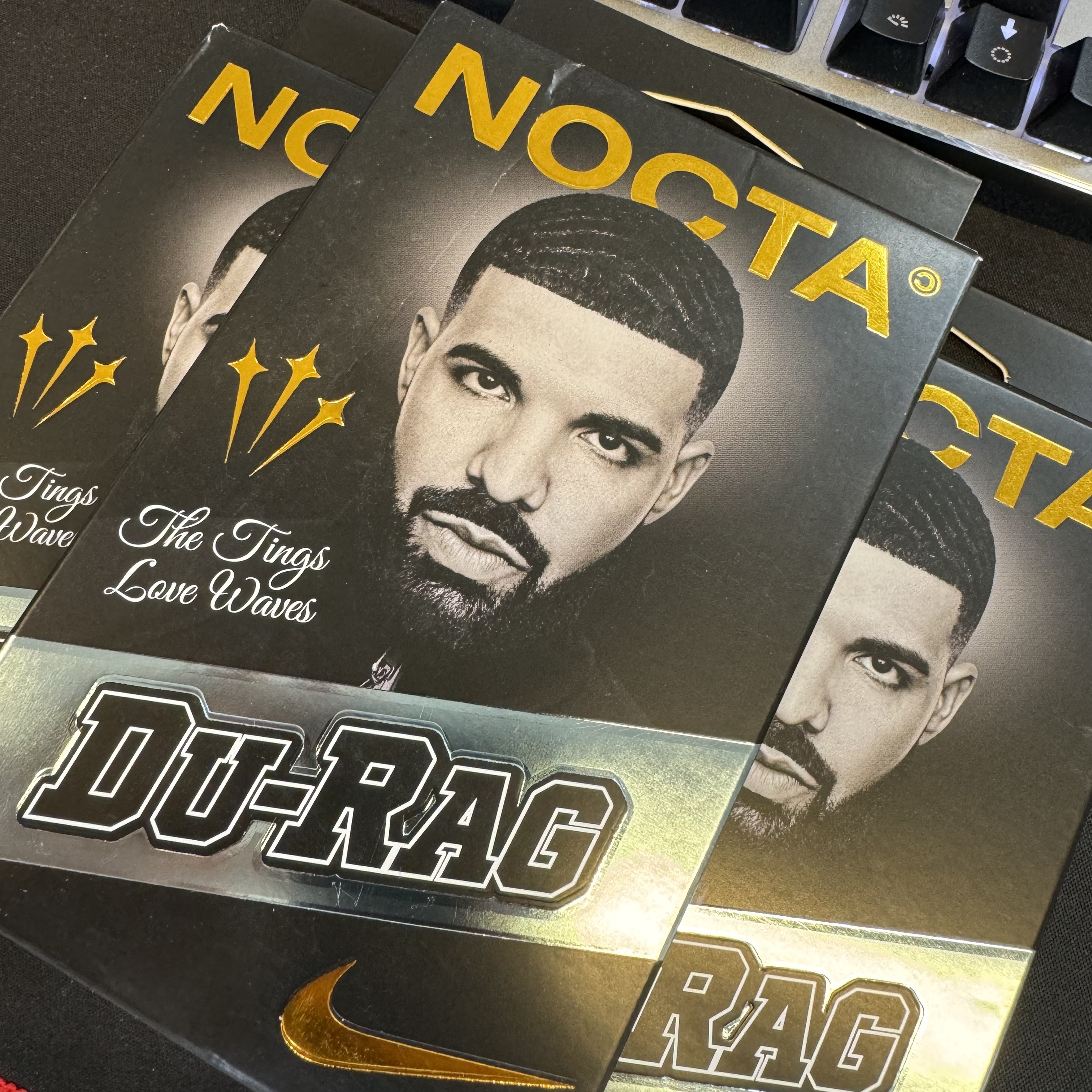 Nike x Drake Nocta Waves on Waves Durag Black, Nike x Drake Nocta Socks White (3 Pack) 착용 스타일 - 2