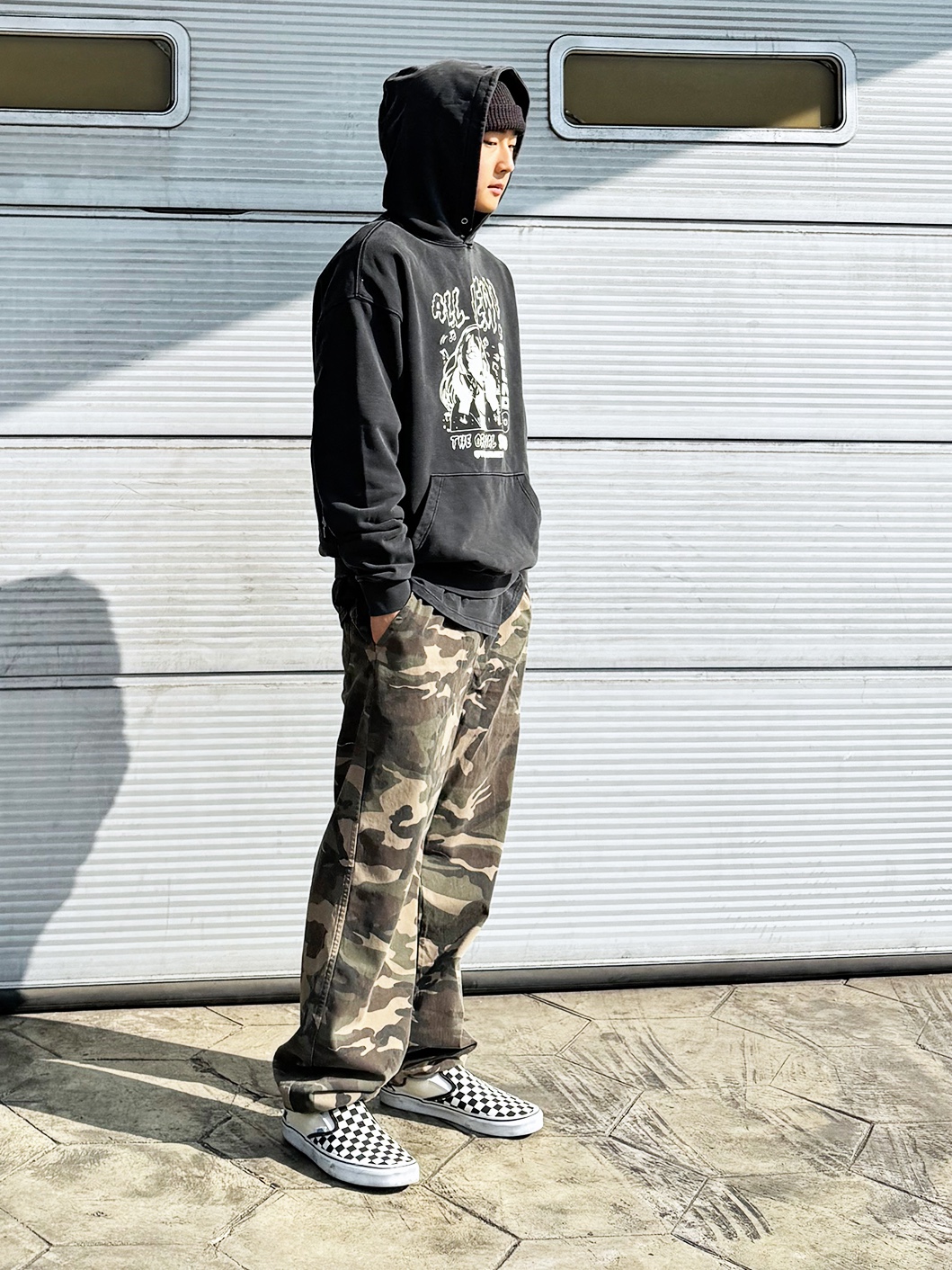 QT8 GARMENTS All New SP Washed Hoodie Black, QT8 GARMENTS BN Camo Wide Banding Pant Khaki 착용 스타일 - 2