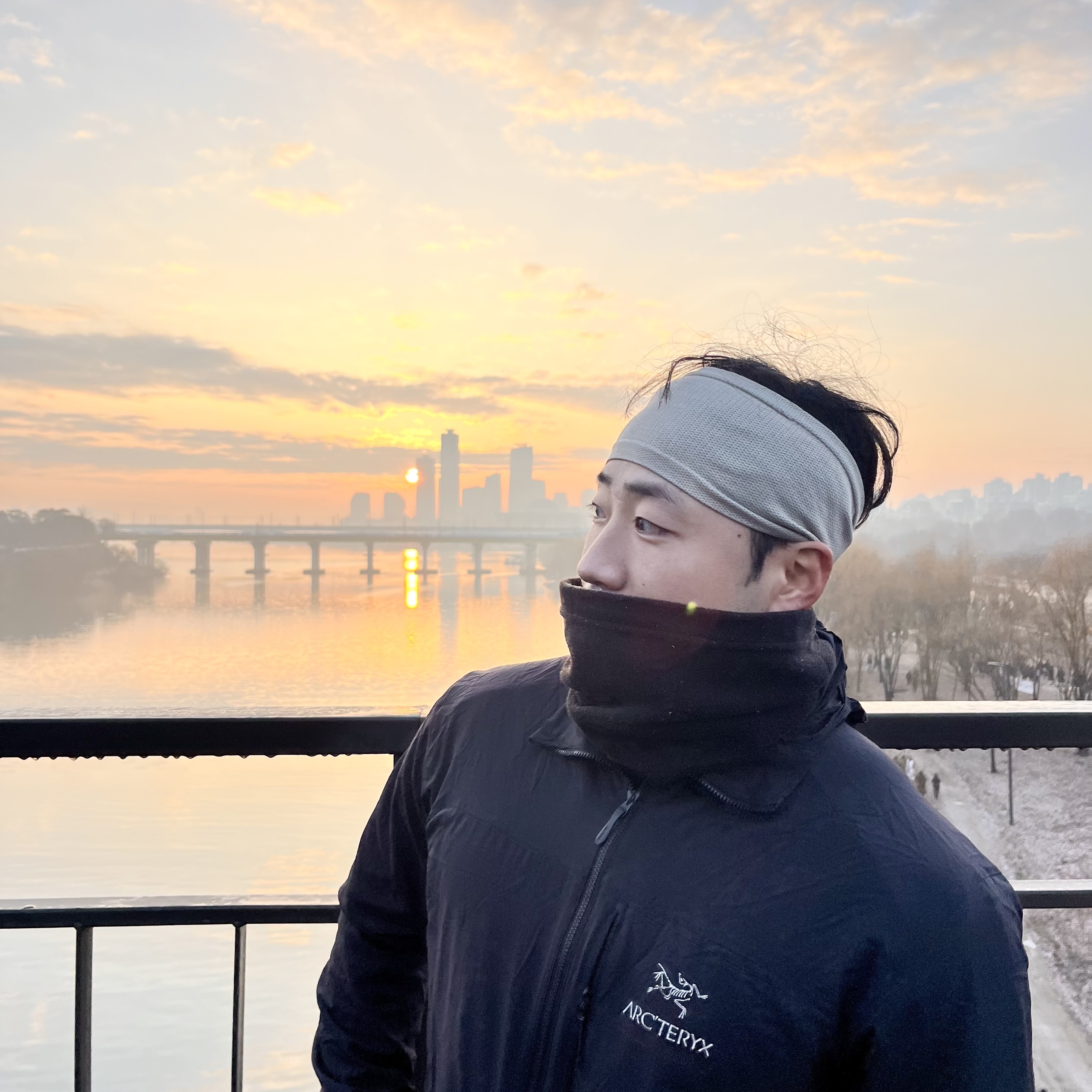 Arc'teryx Squamish Hoody Black 착용 스타일