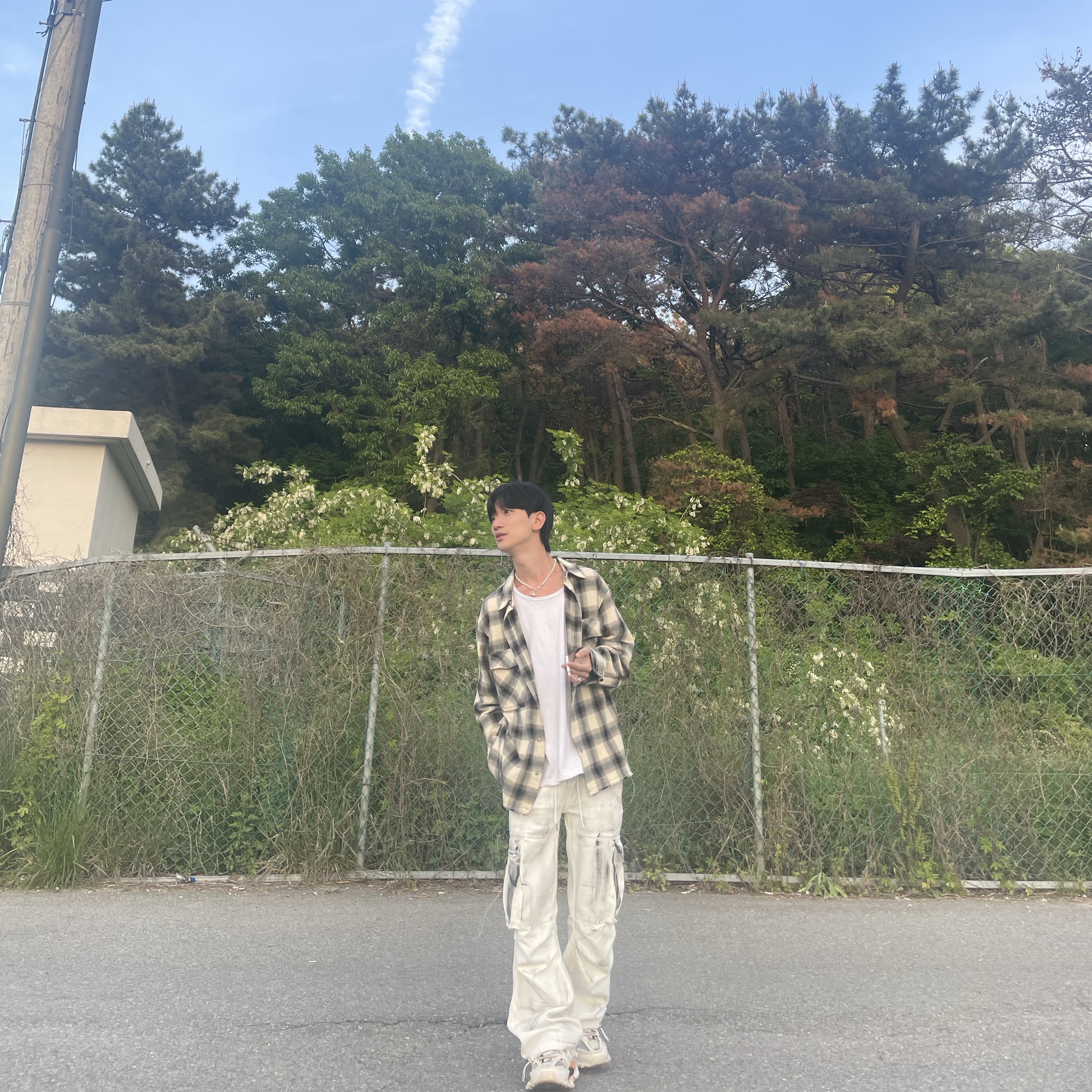 Balenciaga Track Sneakers White Orange 2019, Vivienne Westwood Lucrece Pearl Necklace Silver 착용 스타일