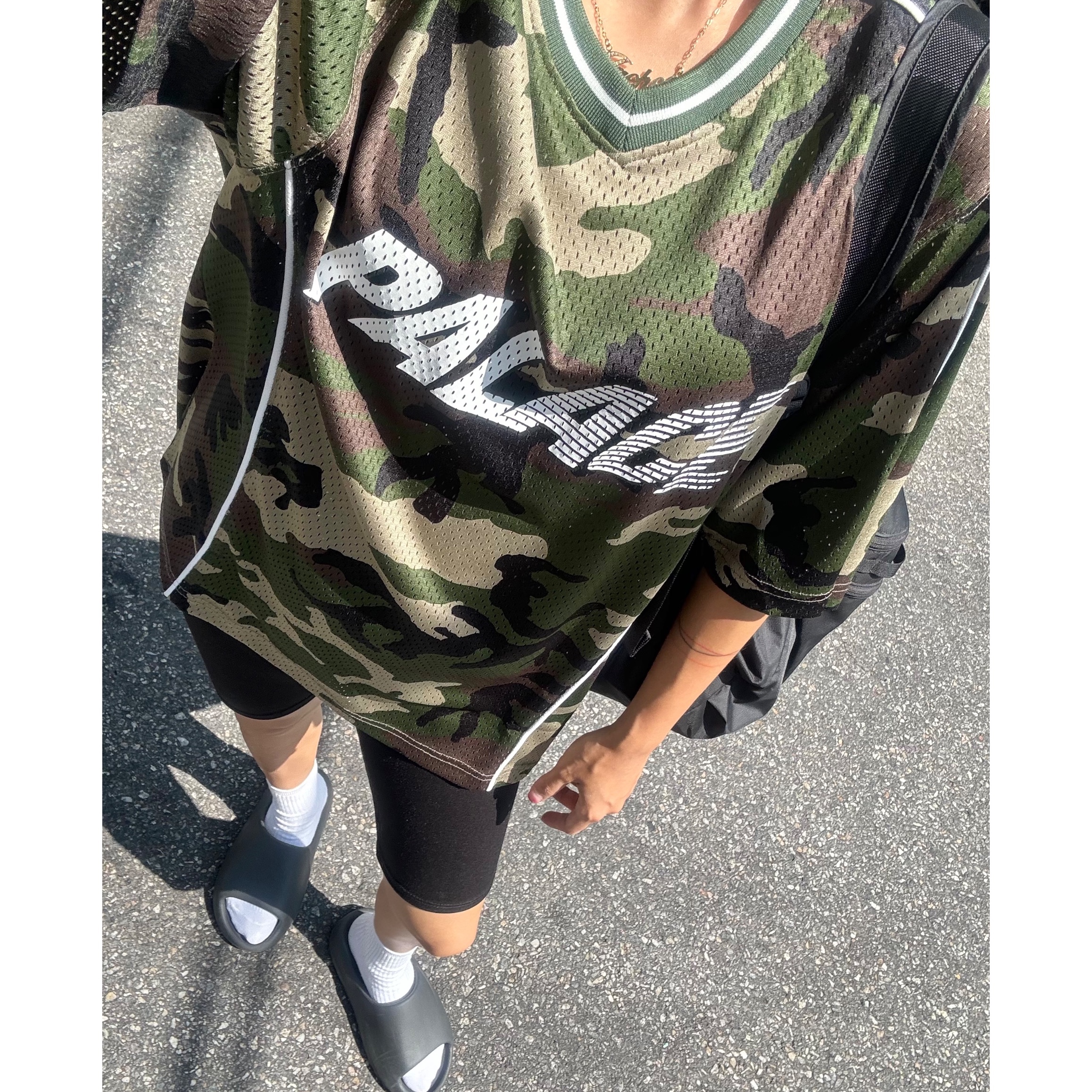 Palace Mesh Jersey Woodland Camo - 24FW, Arc'teryx Heliad 15 Backpack Black 착용 스타일