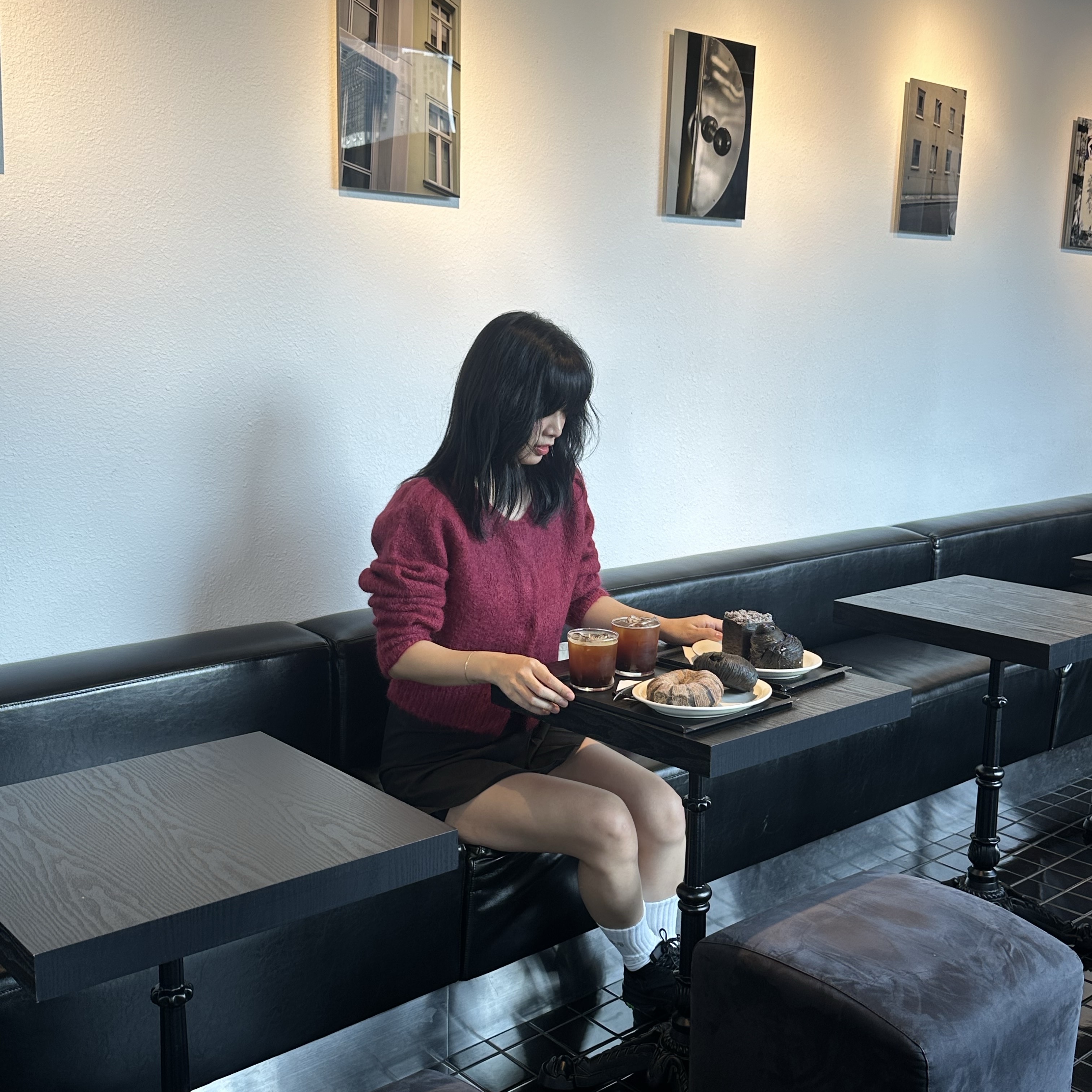 Amomento Women New Grandma Cardigan Wine - 24FW, Low Classic T-1 Lc Vibram Sneakers Black 착용 스타일 - 3