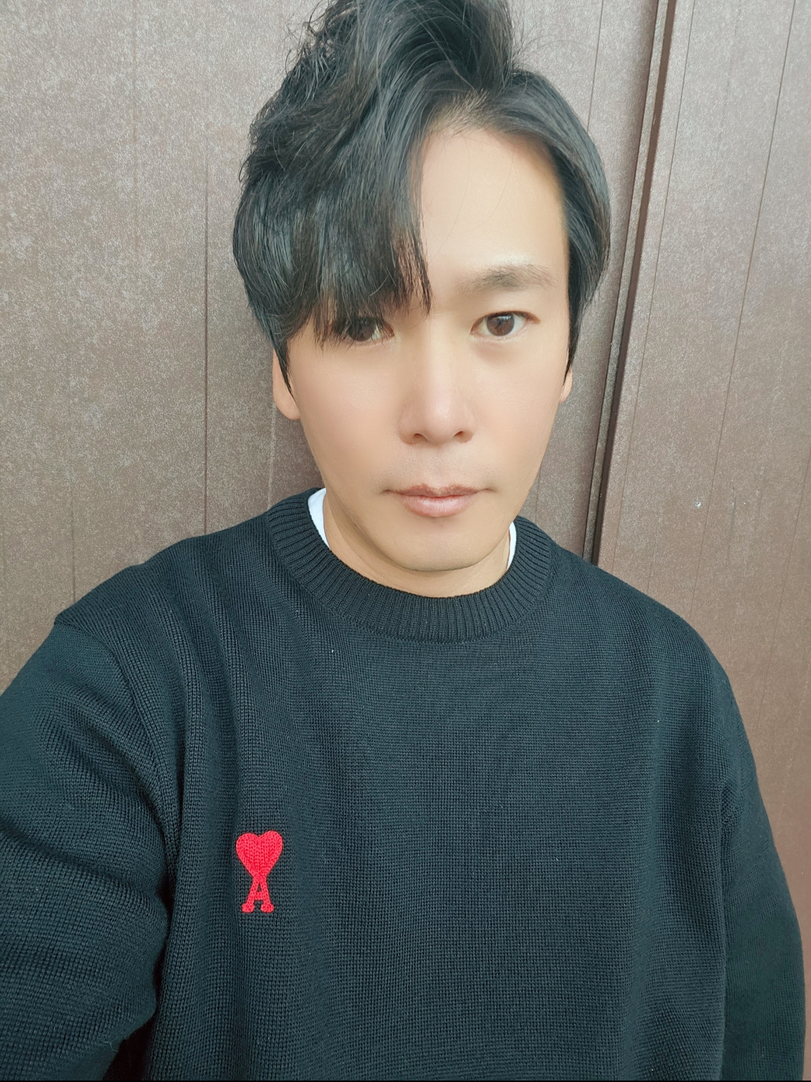 AMI de Coeur Wool Knit Black 착용 스타일